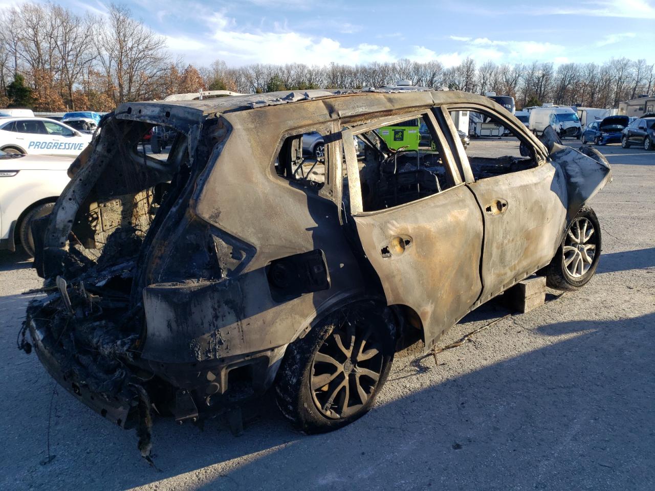 KNMAT2MT1KP518558 NISSAN ROGUE 2019