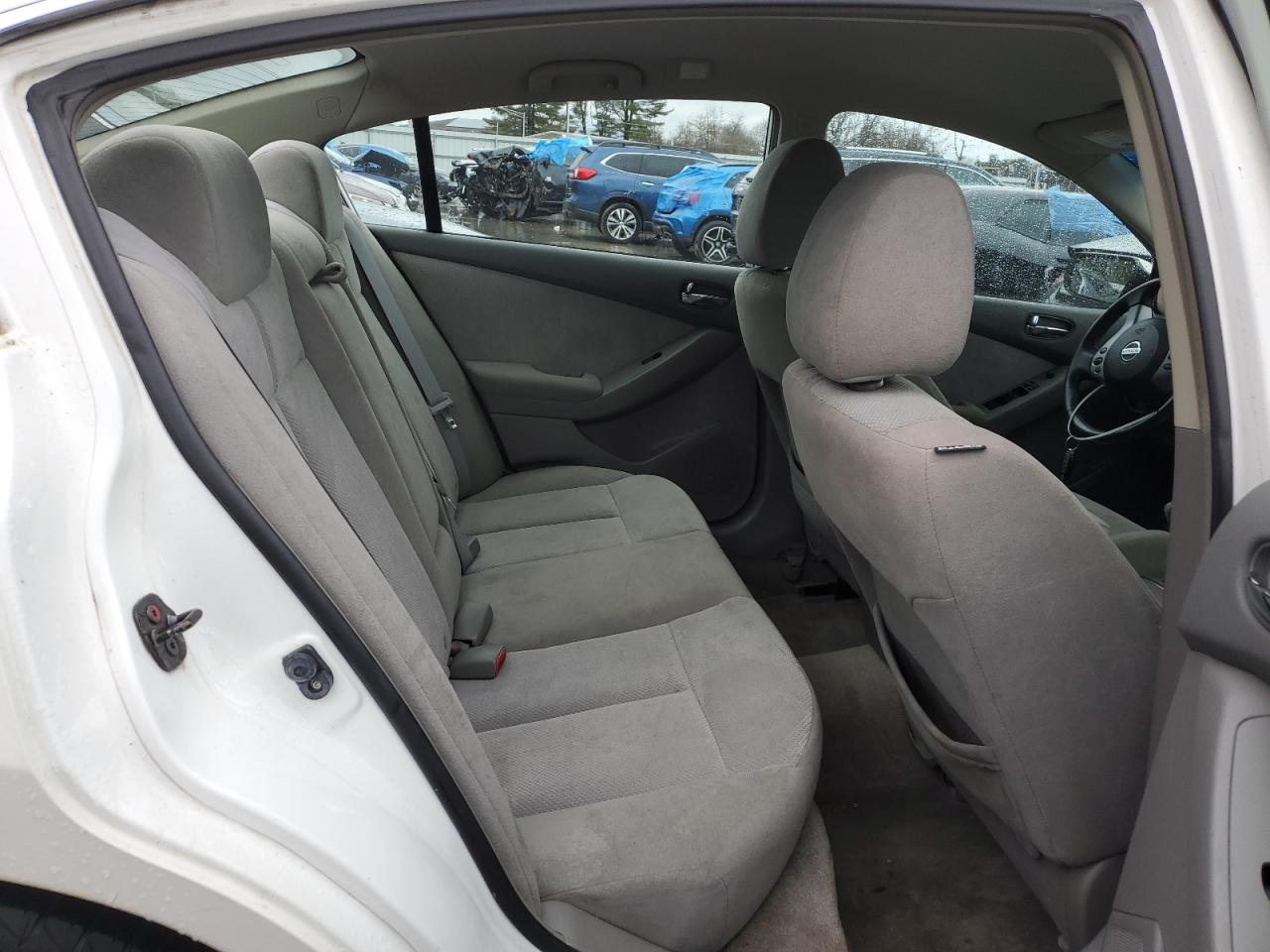 2009 Nissan Altima - Image 11