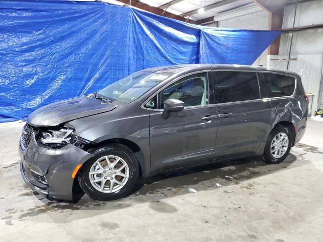 2023 Chrysler Pacifica Touring L na sprzedaż w North Billerica, MA - Front End