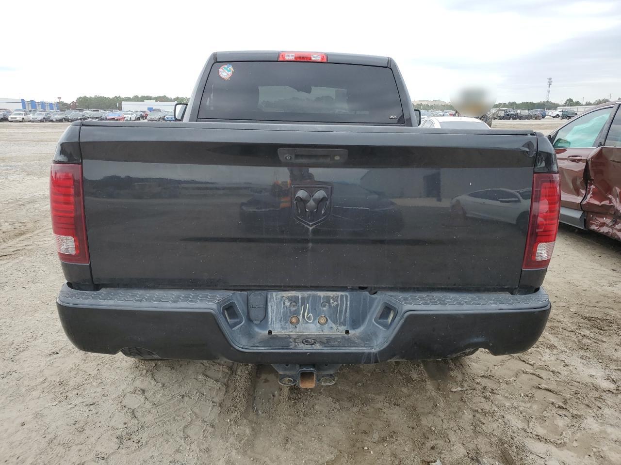 3C6JR6AT7FG622421 2015 Ram 1500 St