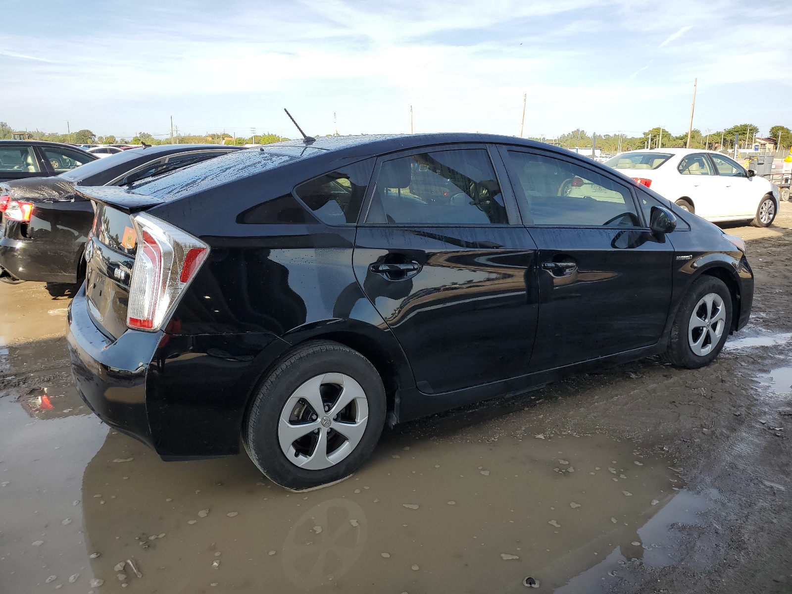 JTDKN3DU7F0447796 2015 Toyota Prius