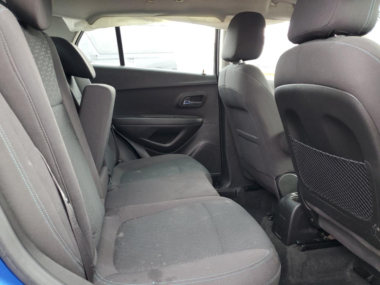 2015 Chevrolet Trax 1Ls VIN: KL7CJPSB5FB261507 Lot: 81550103