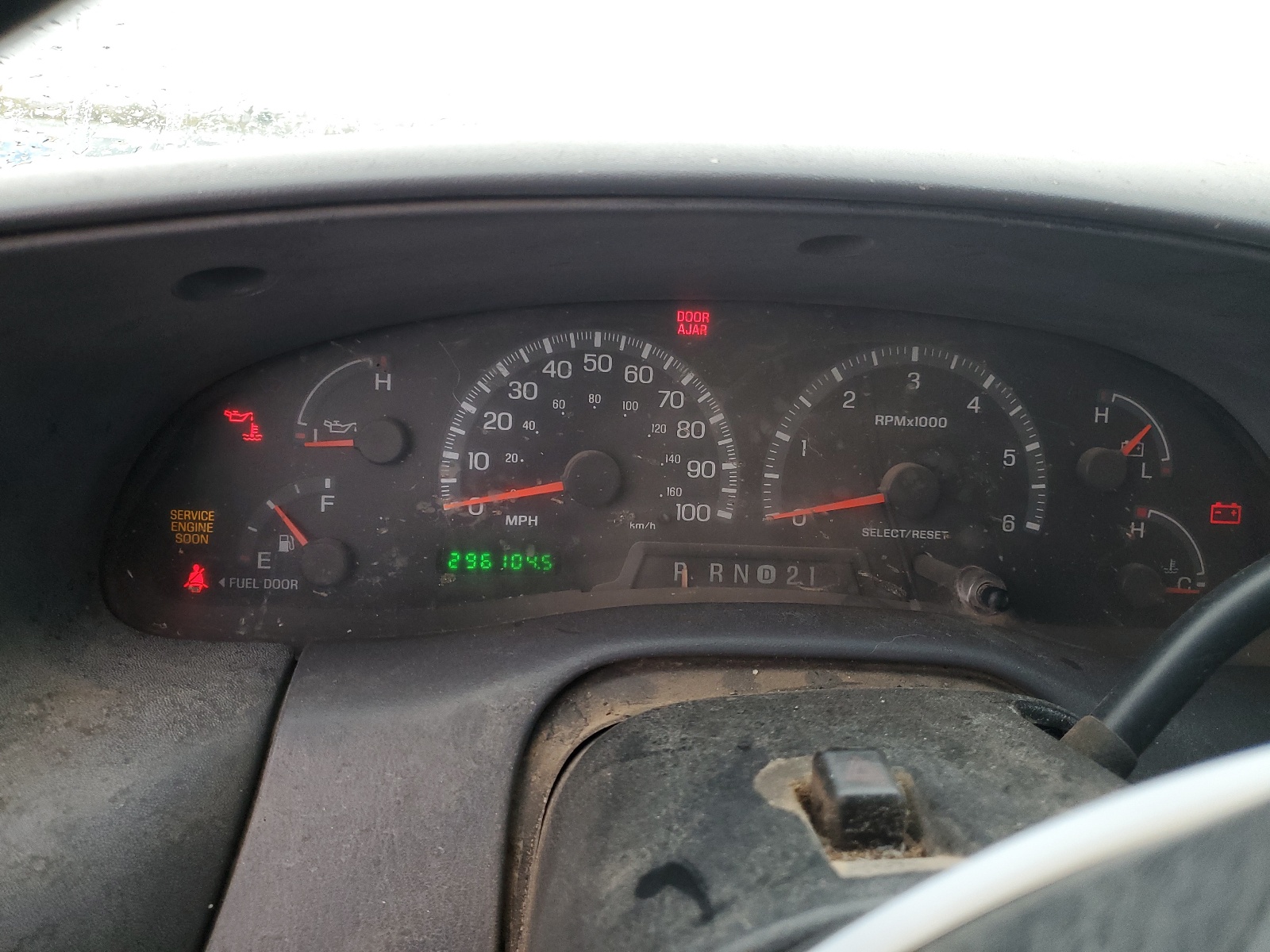 1FTRX18W1YNA32083 2000 Ford F150