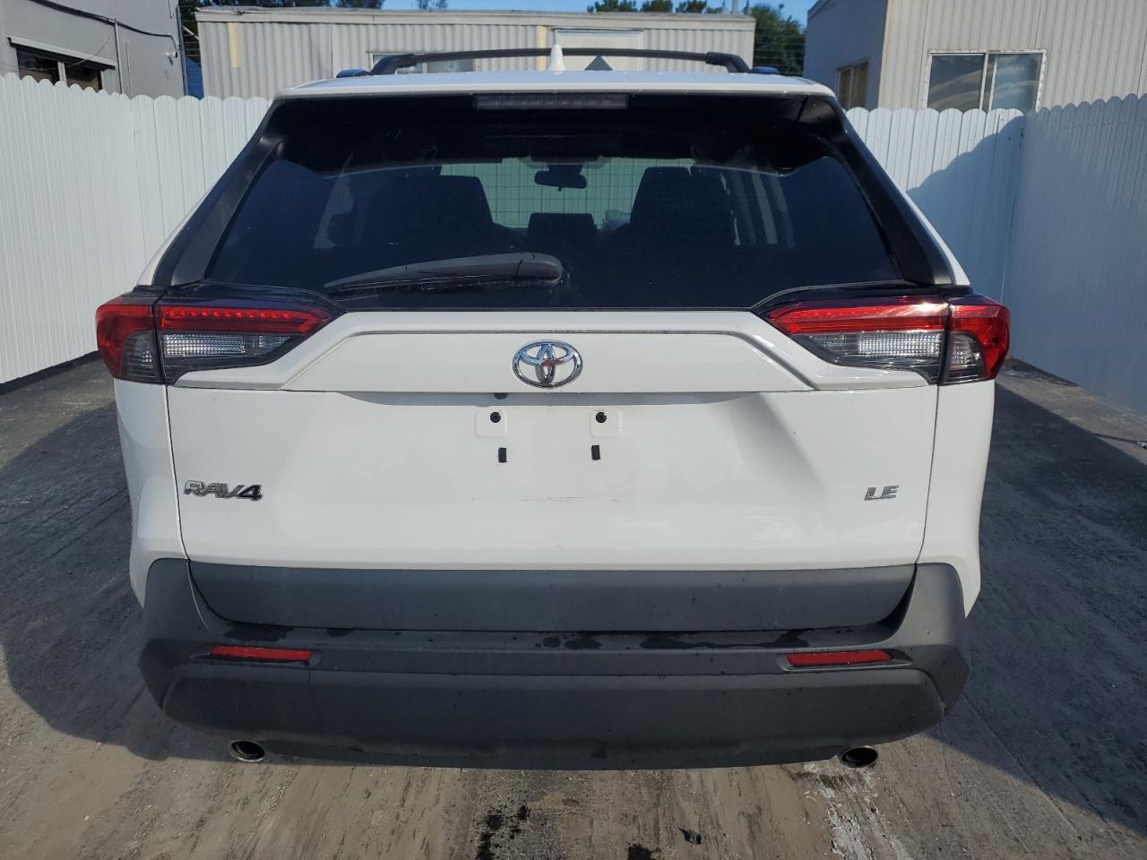 2021 Toyota Rav4 Le VIN: 2T3H1RFV1MC118536 Lot: 80967663