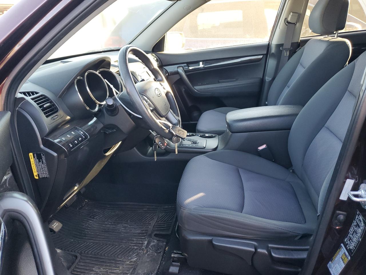 2012 Kia Sorento Base VIN: 5XYKTCA6XCG225867 Lot: 81736733