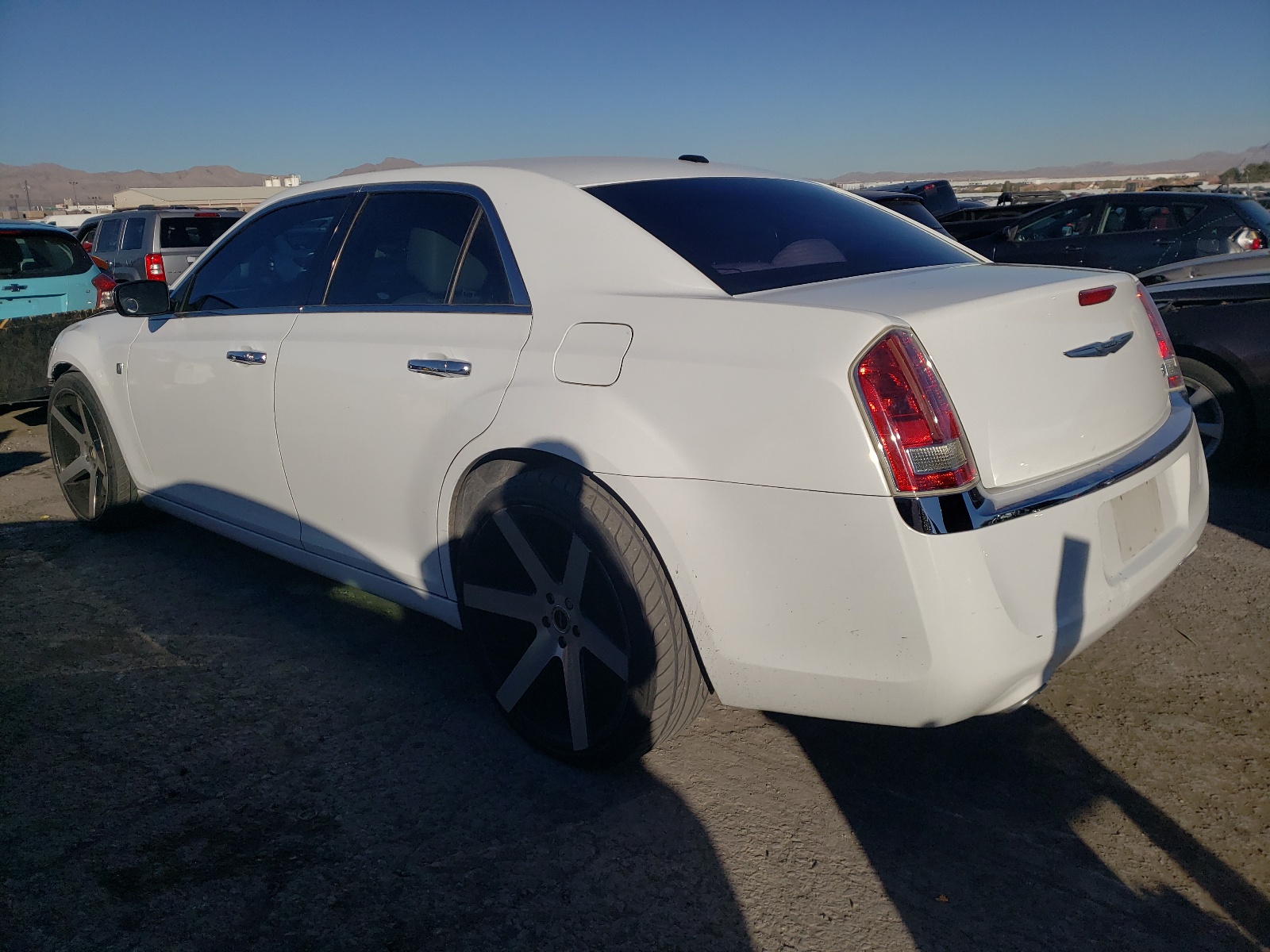 2013 Chrysler 300 vin: 2C3CCAAG3DH727130