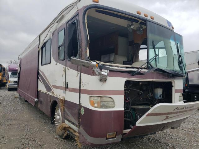 2000 Freightliner Chassis X Line Motor Home продається в Louisville, KY - Side