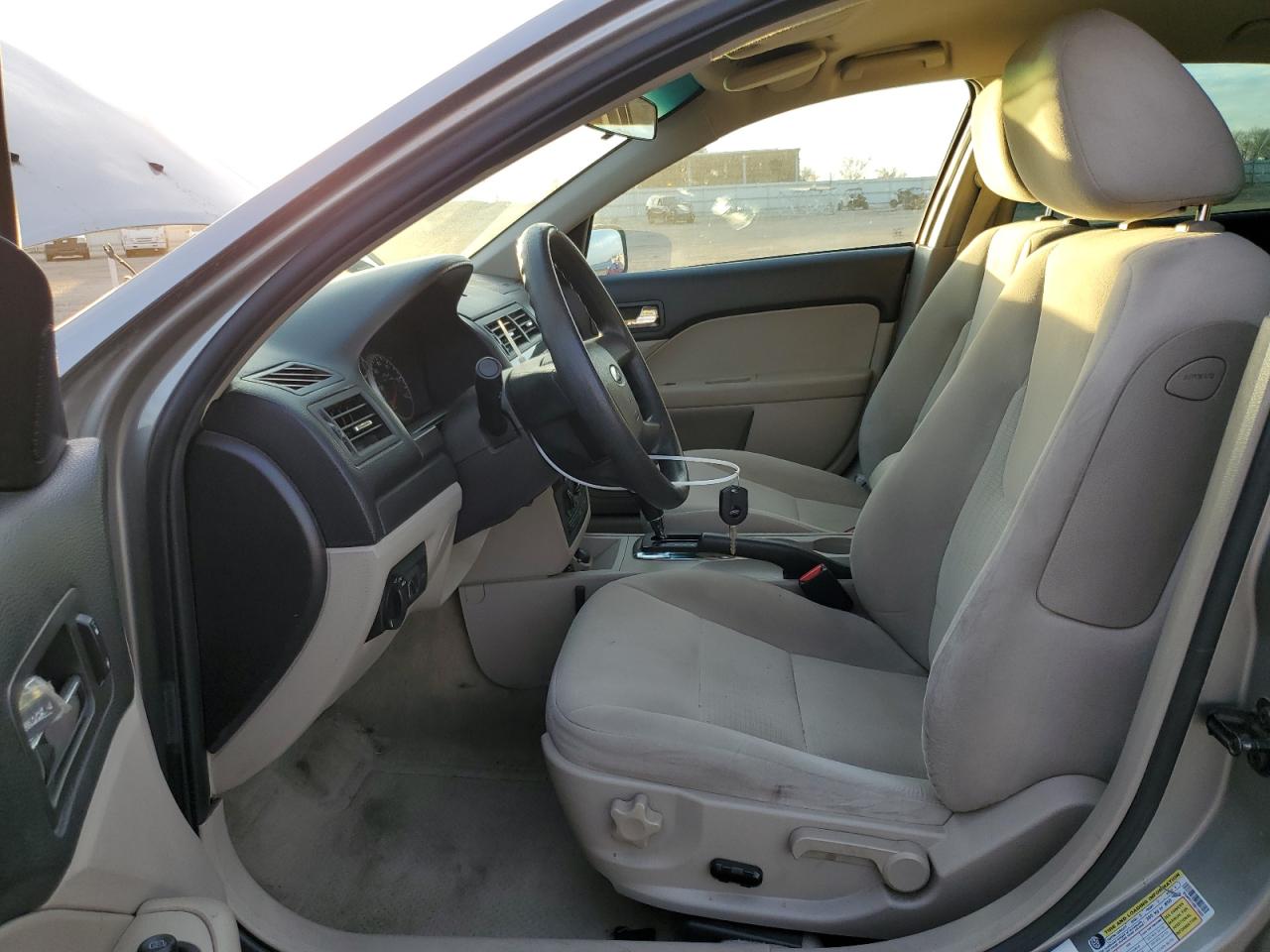 2009 Ford Fusion Se VIN: 3FAHP07169R174025 Lot: 82788753