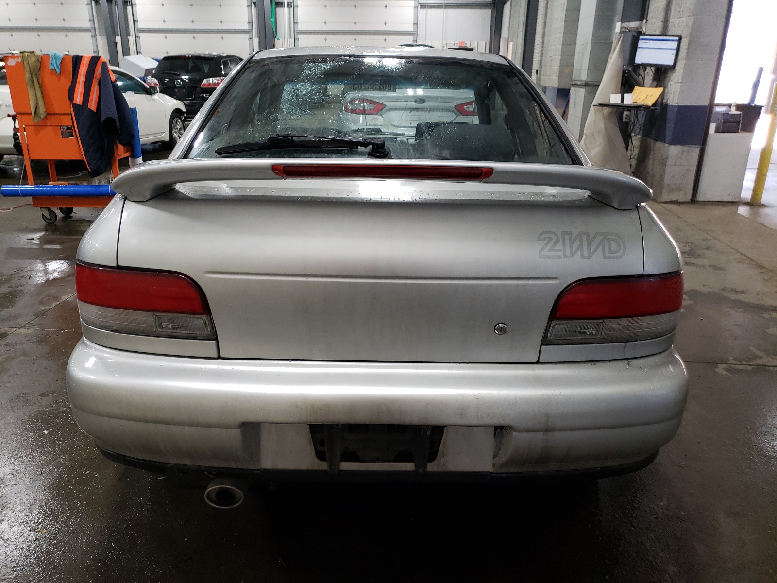 JF1GM6758WG402426 1998 Subaru Impreza Rs