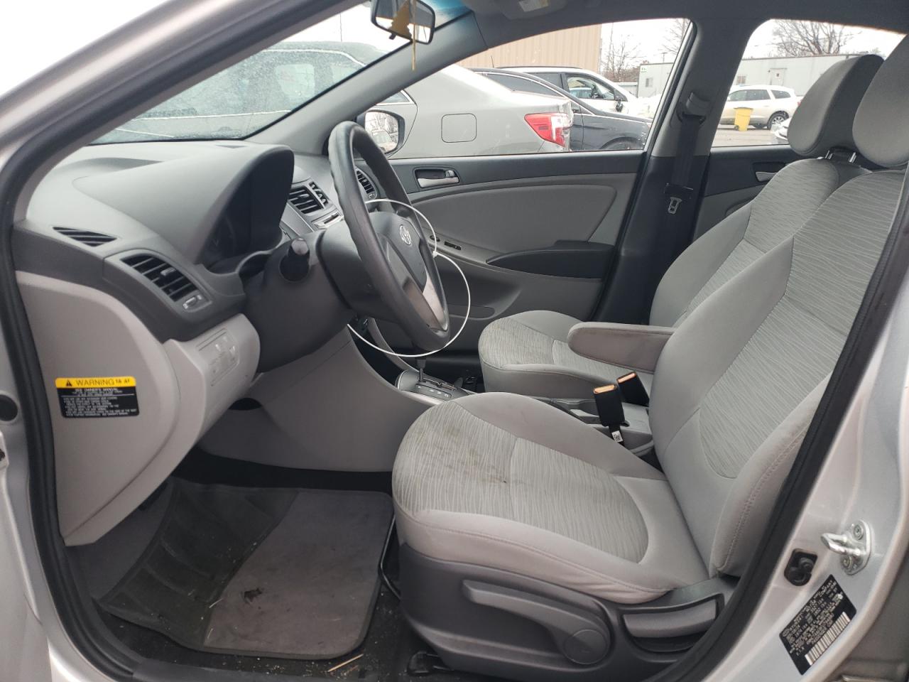 2015 Hyundai Accent Gls VIN: KMHCT4AE8FU794880 Lot: 82233903