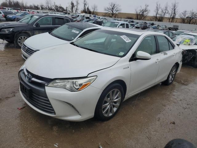 2015 Toyota Camry Hybrid продається в Cahokia Heights, IL - Rear End