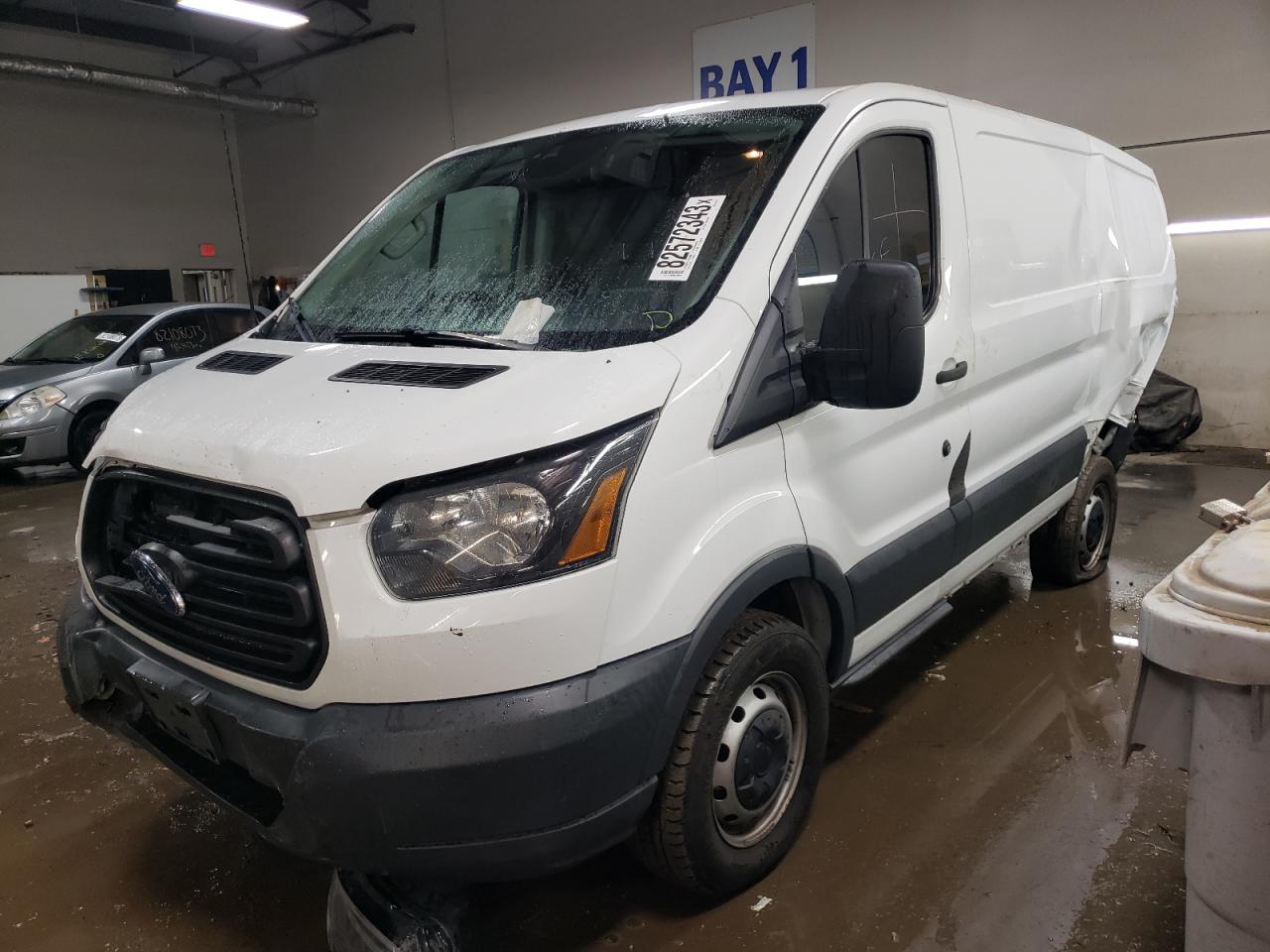 1FTYR1YM5GKA12777 2016 Ford Transit T-250