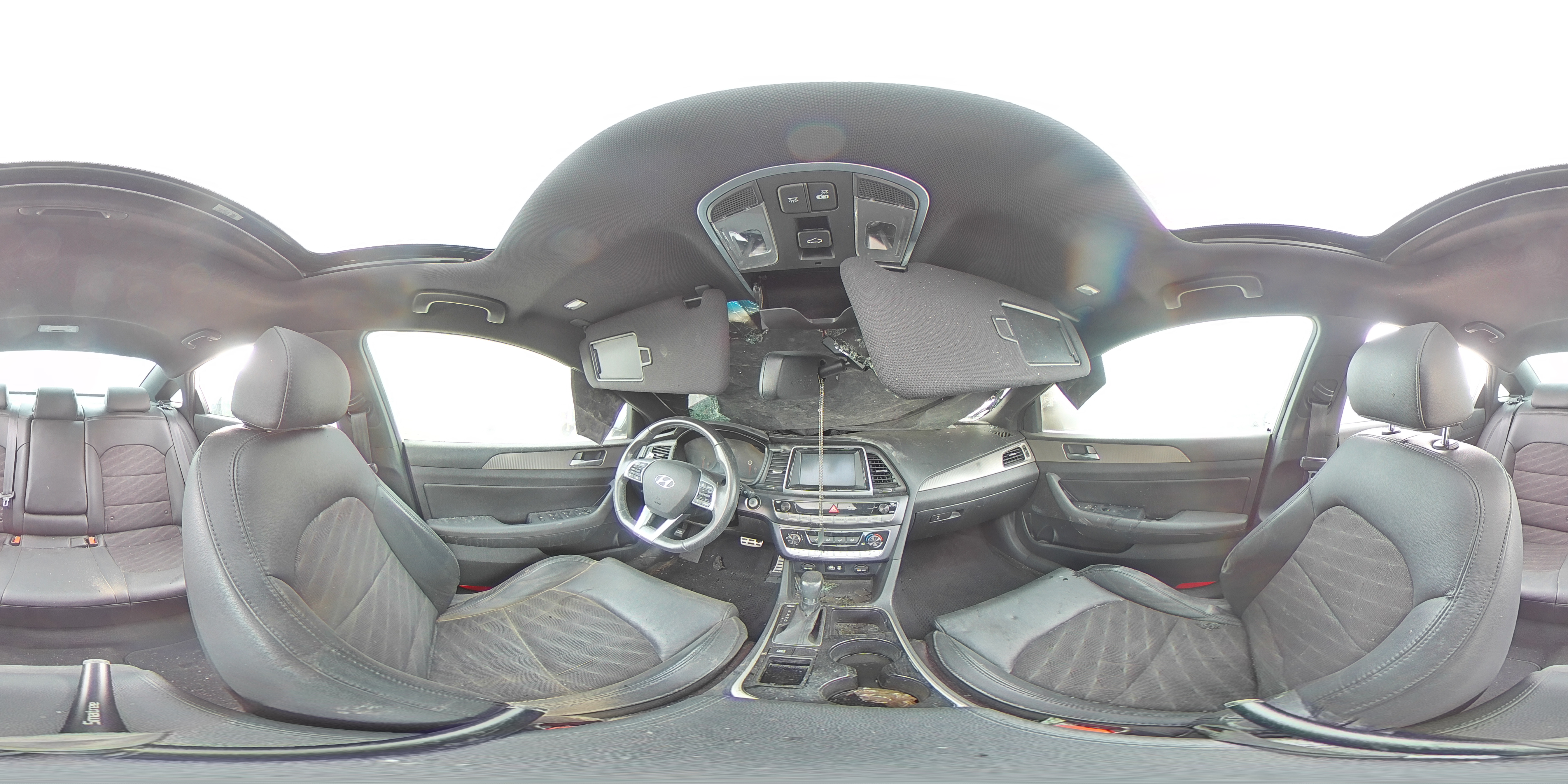 2018 Hyundai Sonata - Image 12