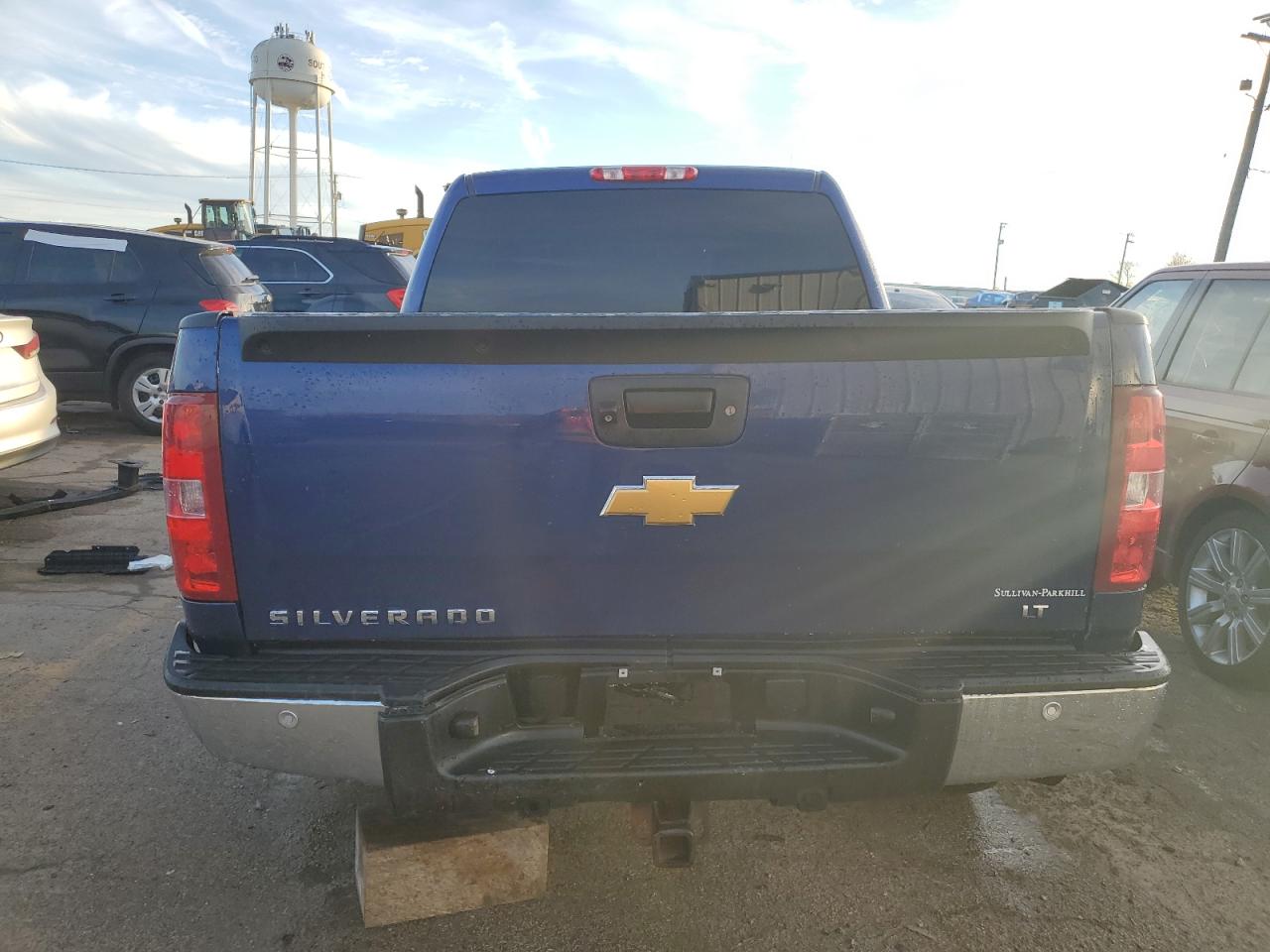 3GCPKSE71DG321363 2013 Chevrolet Silverado K1500 Lt