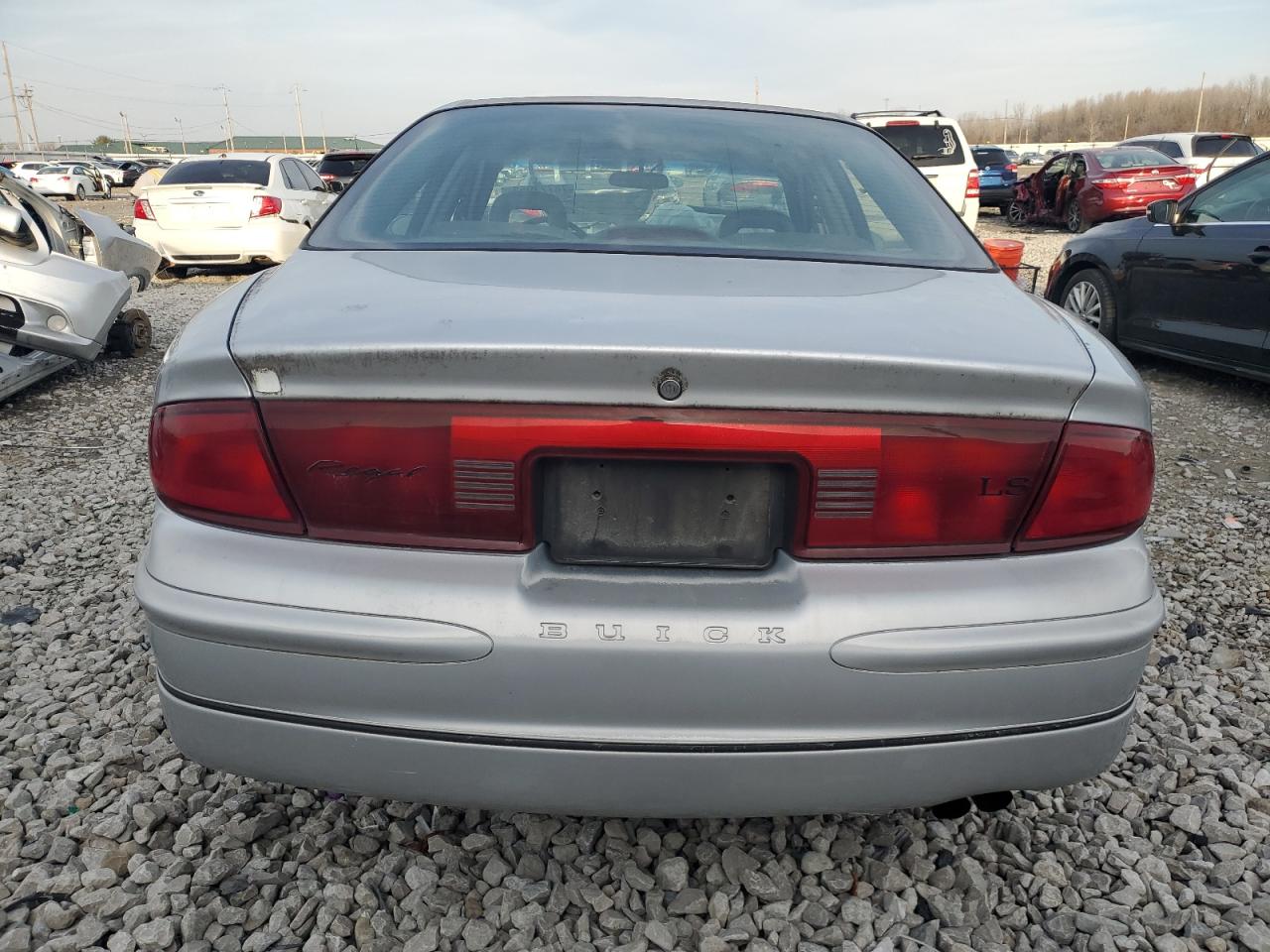 2004 Buick Regal Ls VIN: 2G4WB52K941301355 Lot: 68824564