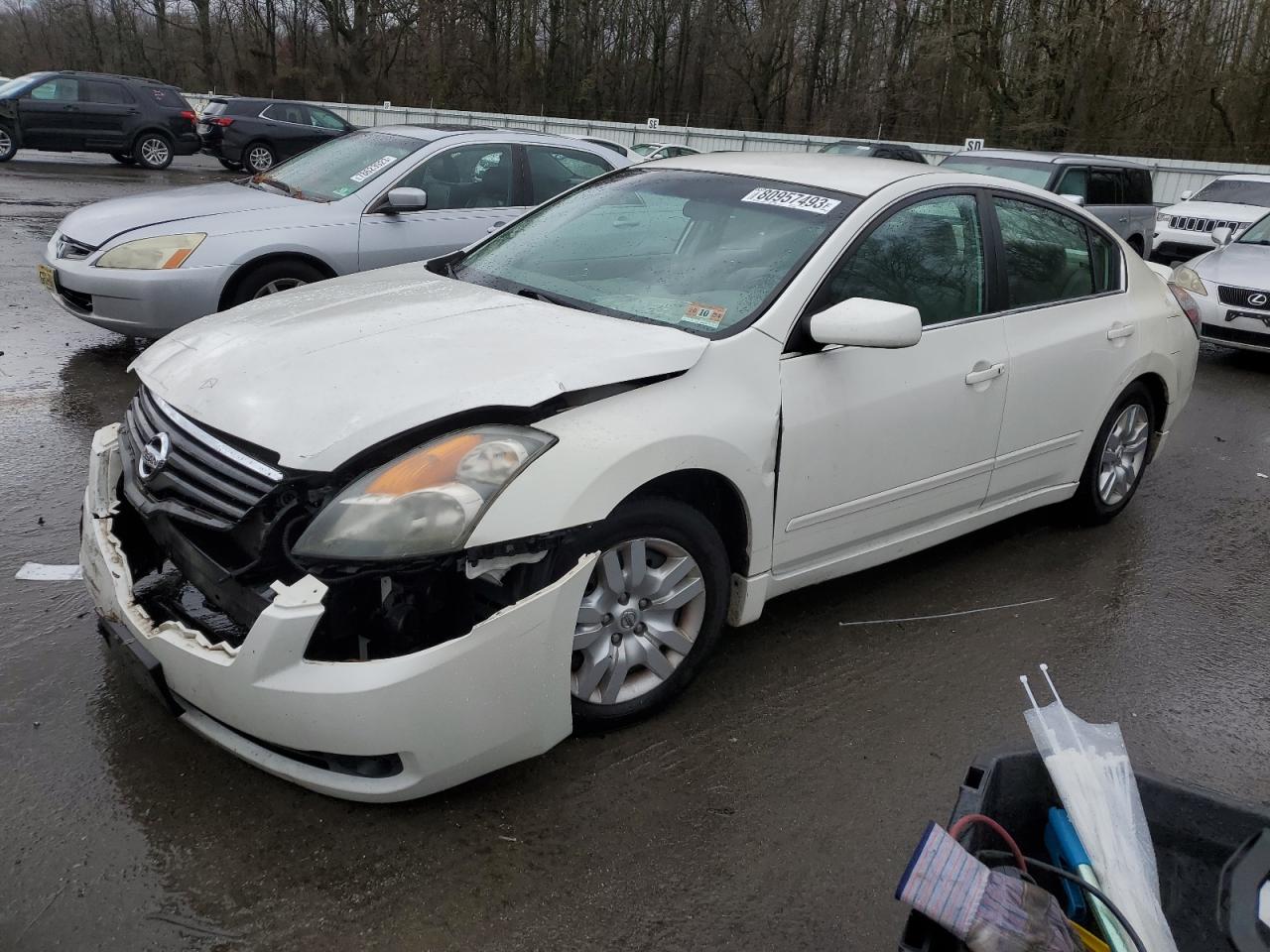 2009 Nissan Altima - Image 1