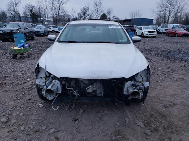 Sedans FORD TAURUS 2015 Biały
