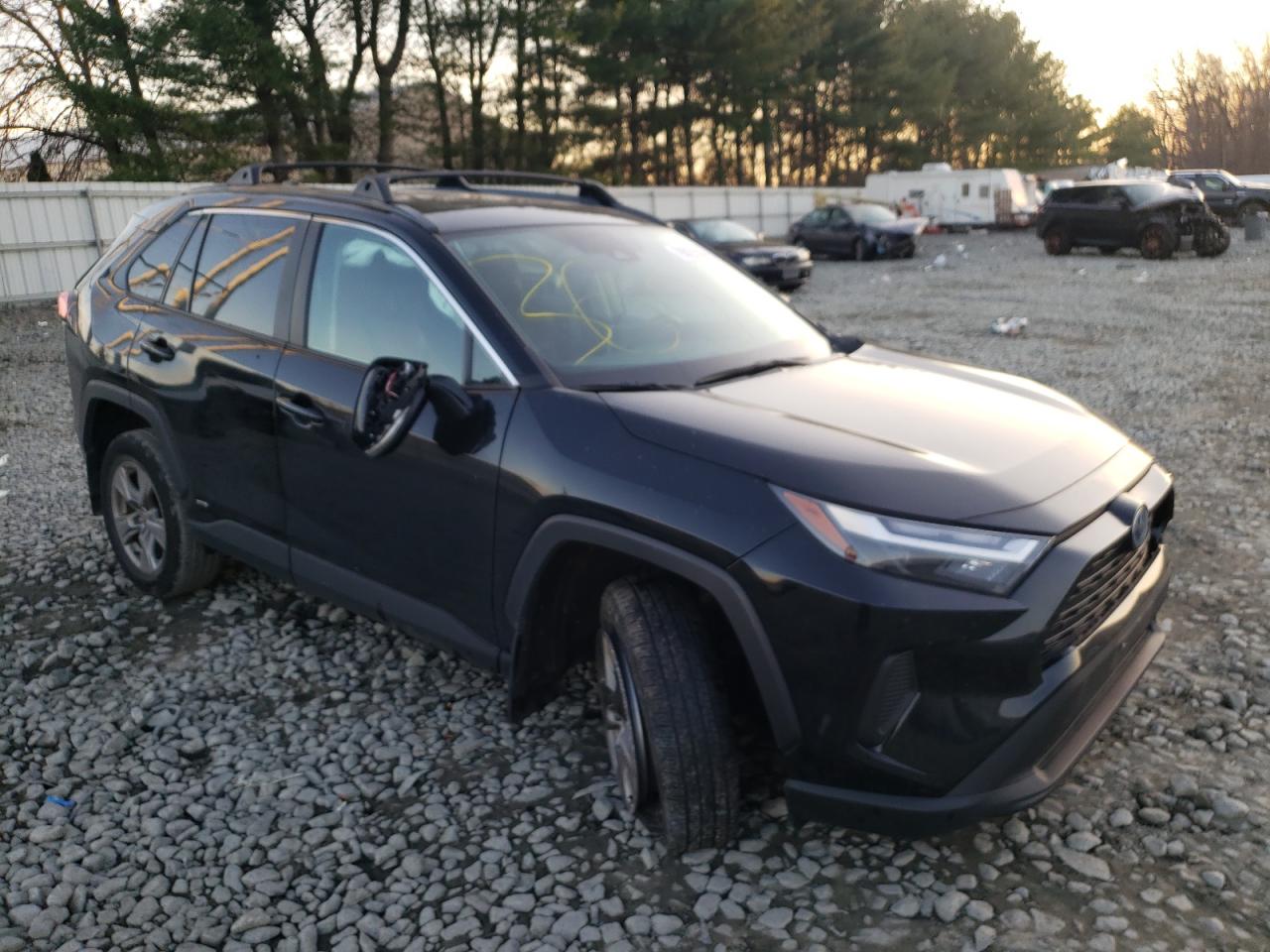 4T3RWRFV7NU073933 2022 Toyota Rav4 Xle