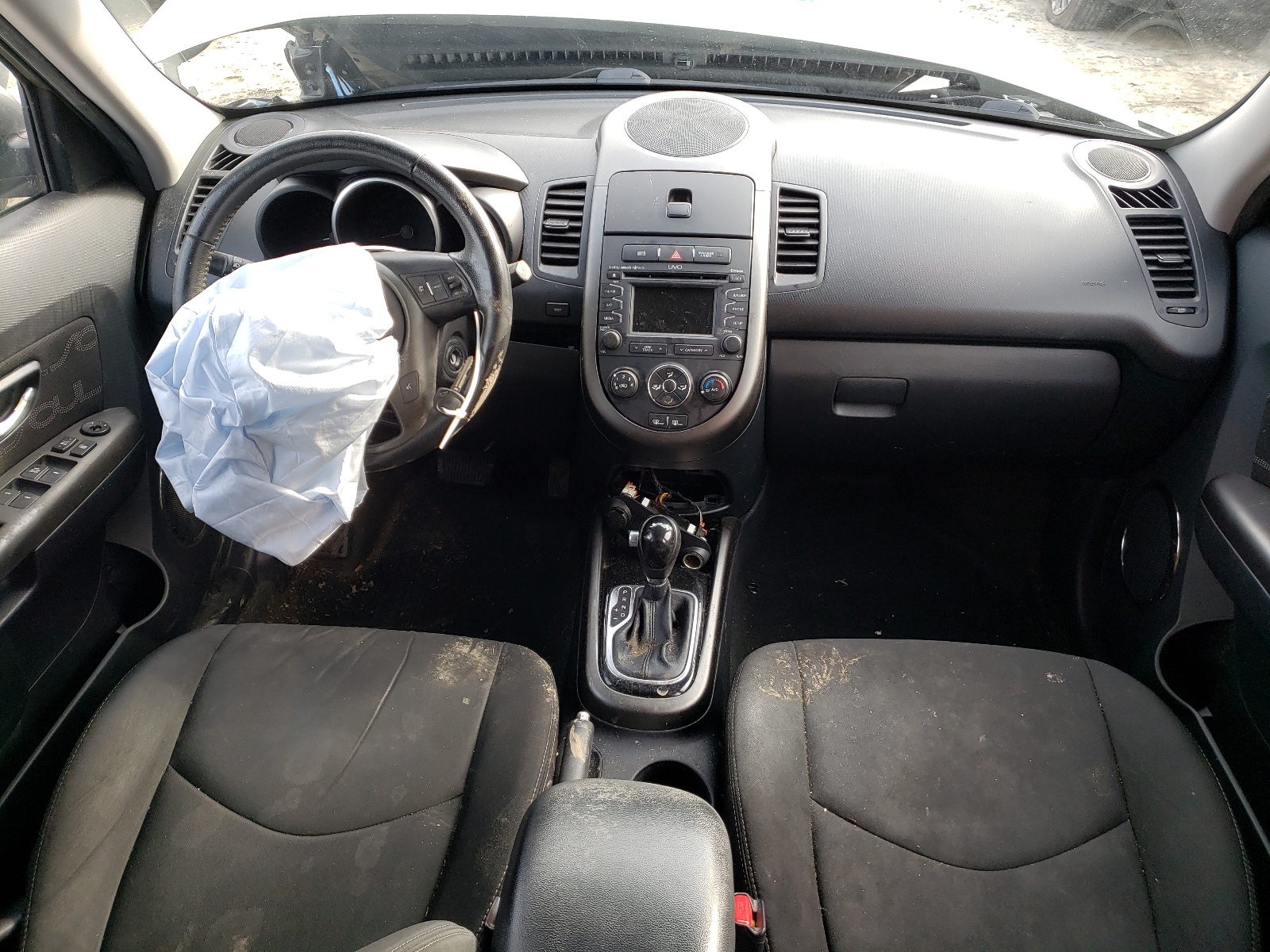 KNDJT2A69C7405019 2012 Kia Soul +