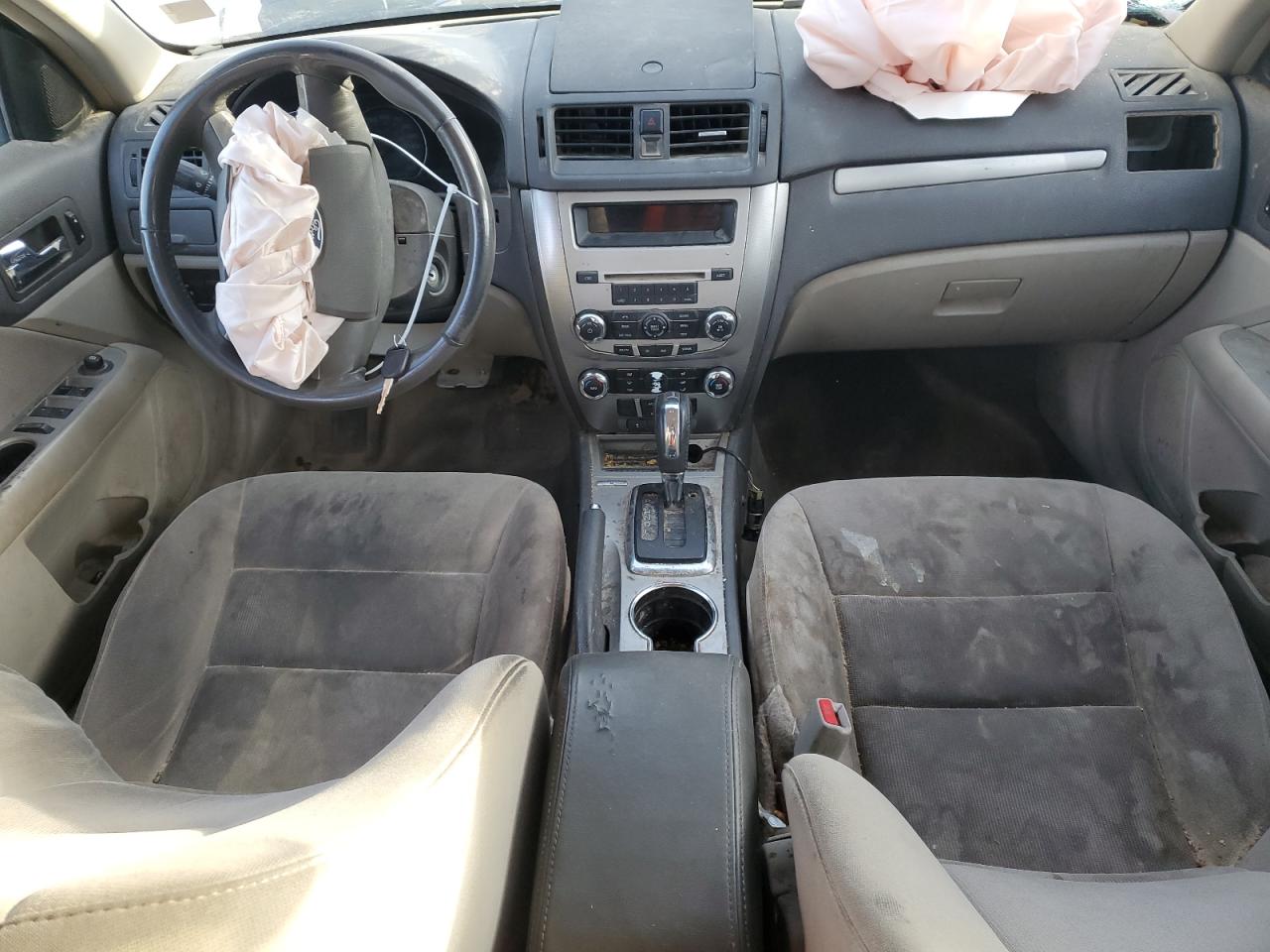 2010 Ford Fusion Hybrid VIN: 3FADP0L33AR412648 Lot: 47131734