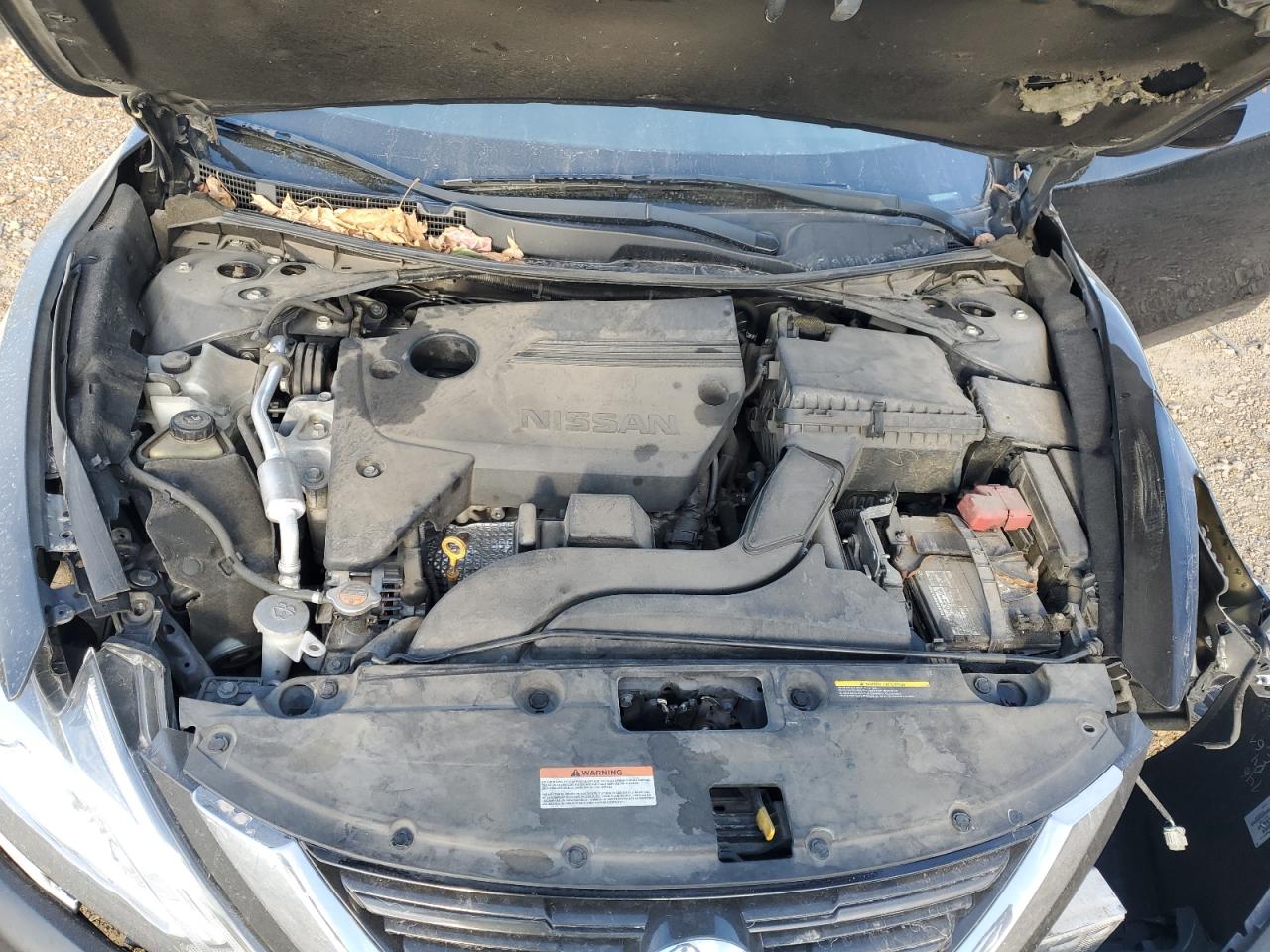 2017 Nissan Altima - Image 11