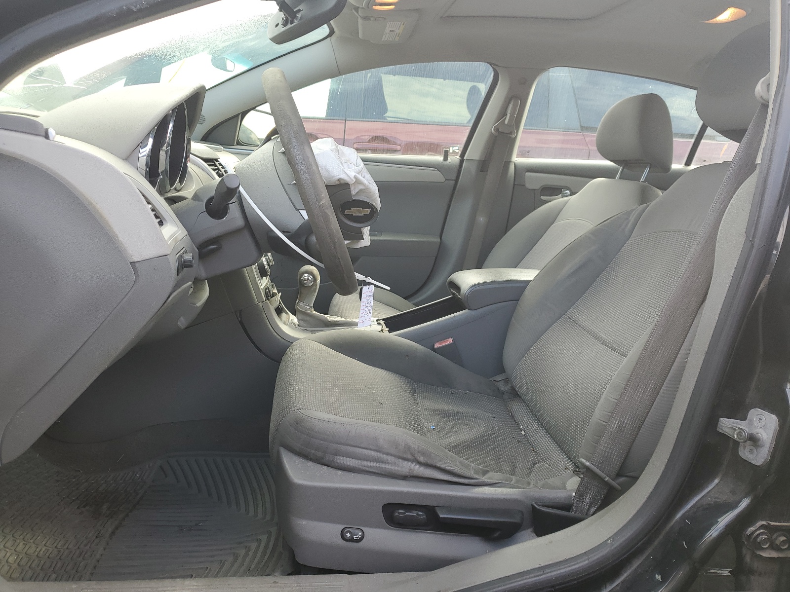 1G1ZC5EB2AF109976 2010 Chevrolet Malibu 1Lt