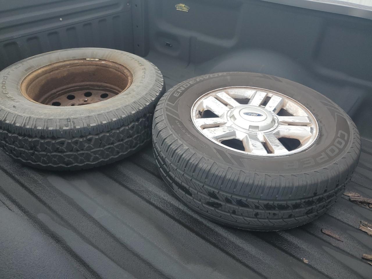 2007 Ford F150 VIN: 1FTPX14537NA00111 Lot: 81820273