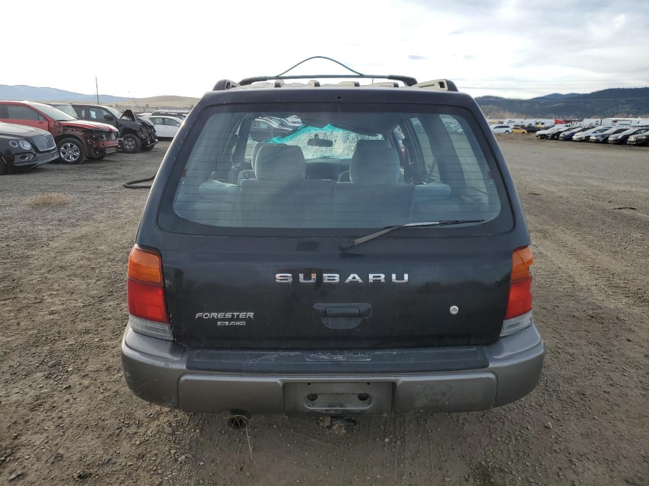 JF1SF6554WH758938 1998 Subaru Forester S