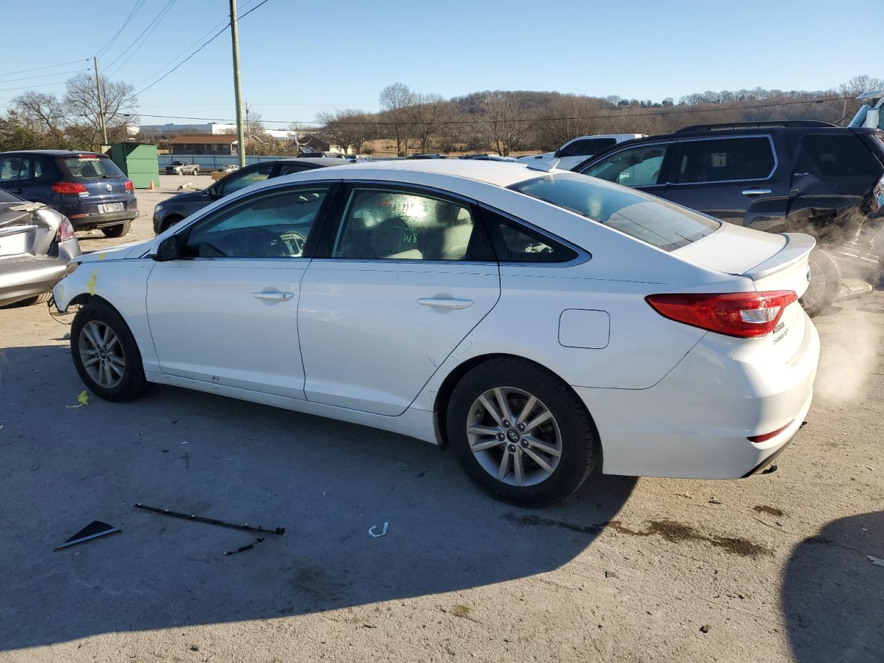 5NPE24AF4GH337679 2016 HYUNDAI SONATA - Image 2