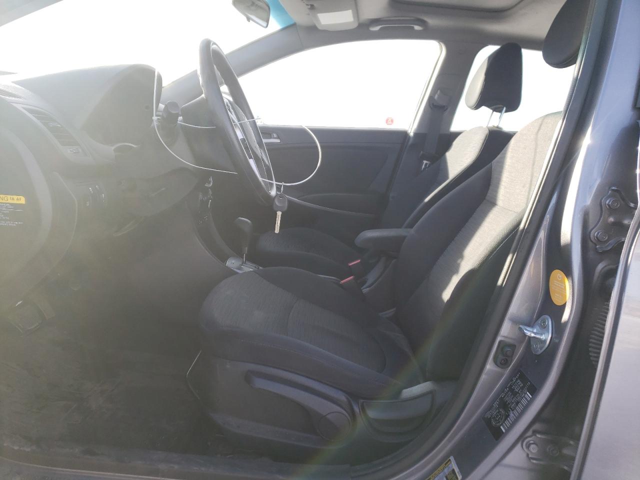 2015 Hyundai Accent Gs VIN: KMHCT5AE2FU203173 Lot: 80654363