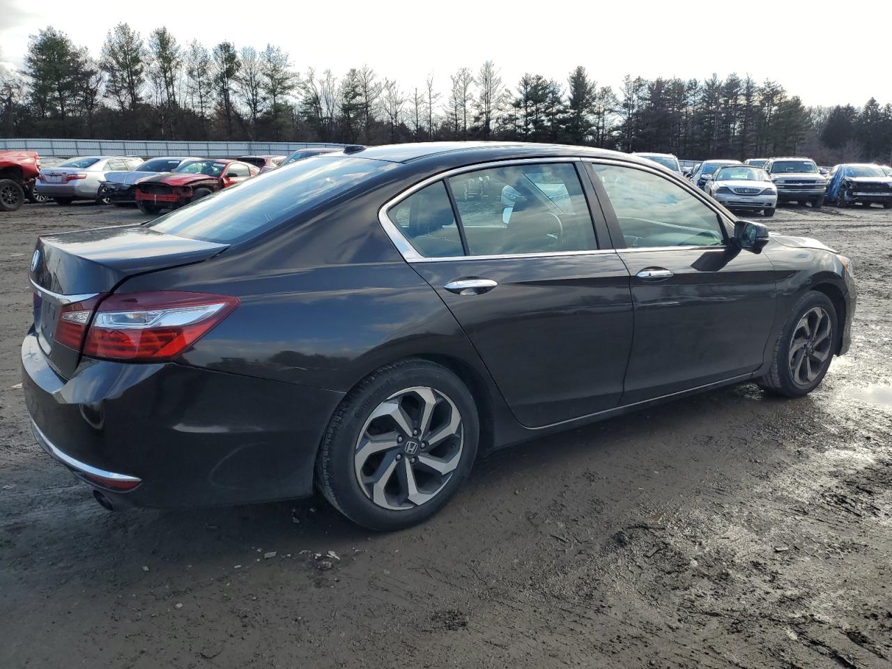 1HGCR2F72GA131956 2016 Honda Accord Ex