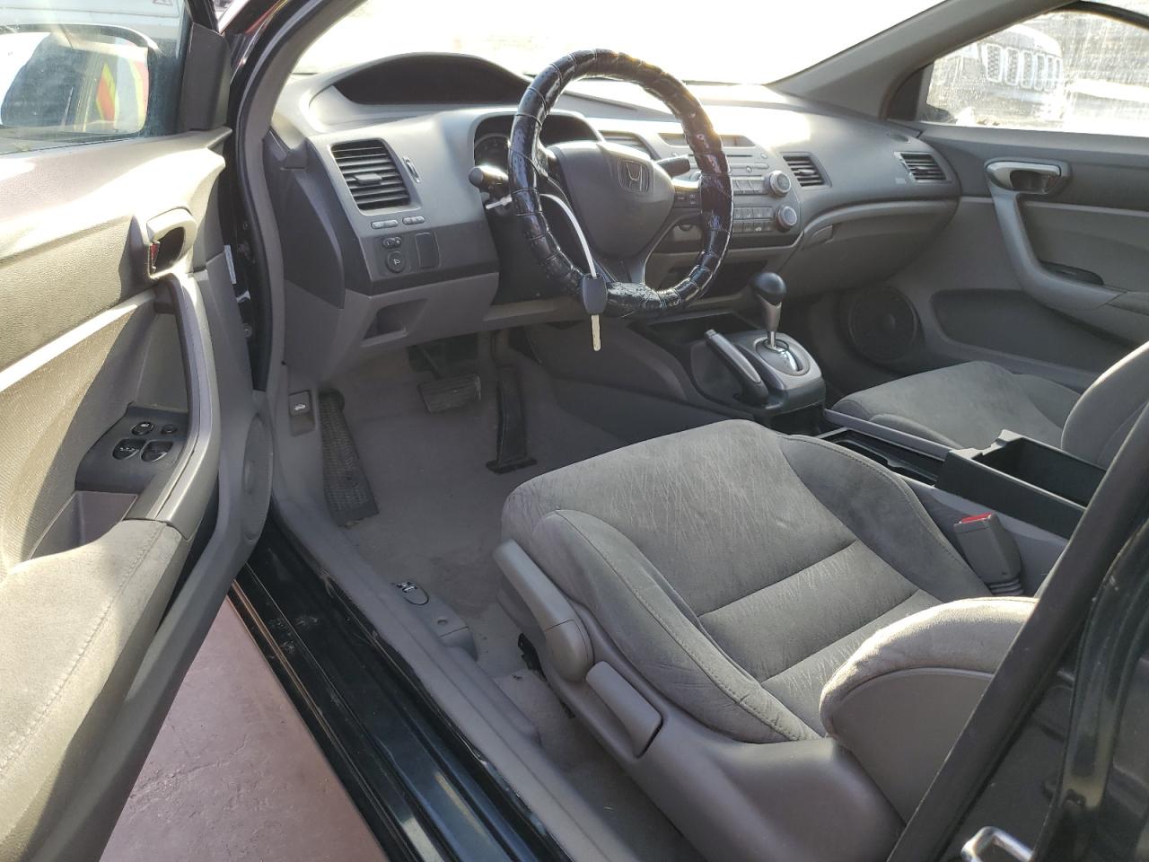 2008 Honda Civic Lx VIN: 2HGFG12638H564361 Lot: 80238453