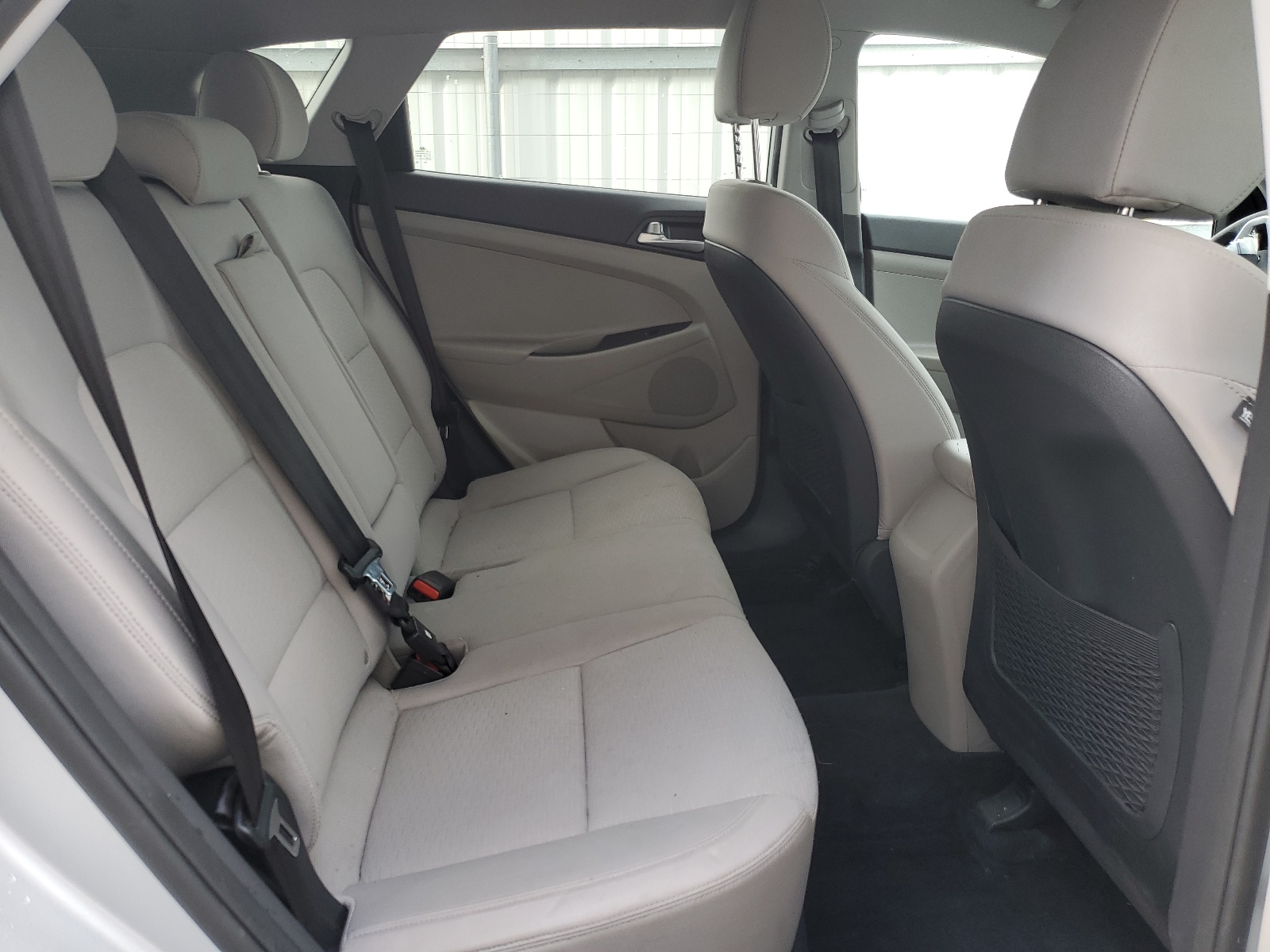 KM8J2CA44KU037724 2019 Hyundai Tucson Se