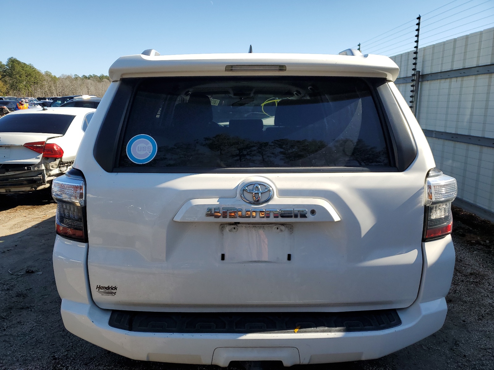 JTEZU5JR1J5171586 2018 Toyota 4Runner Sr5