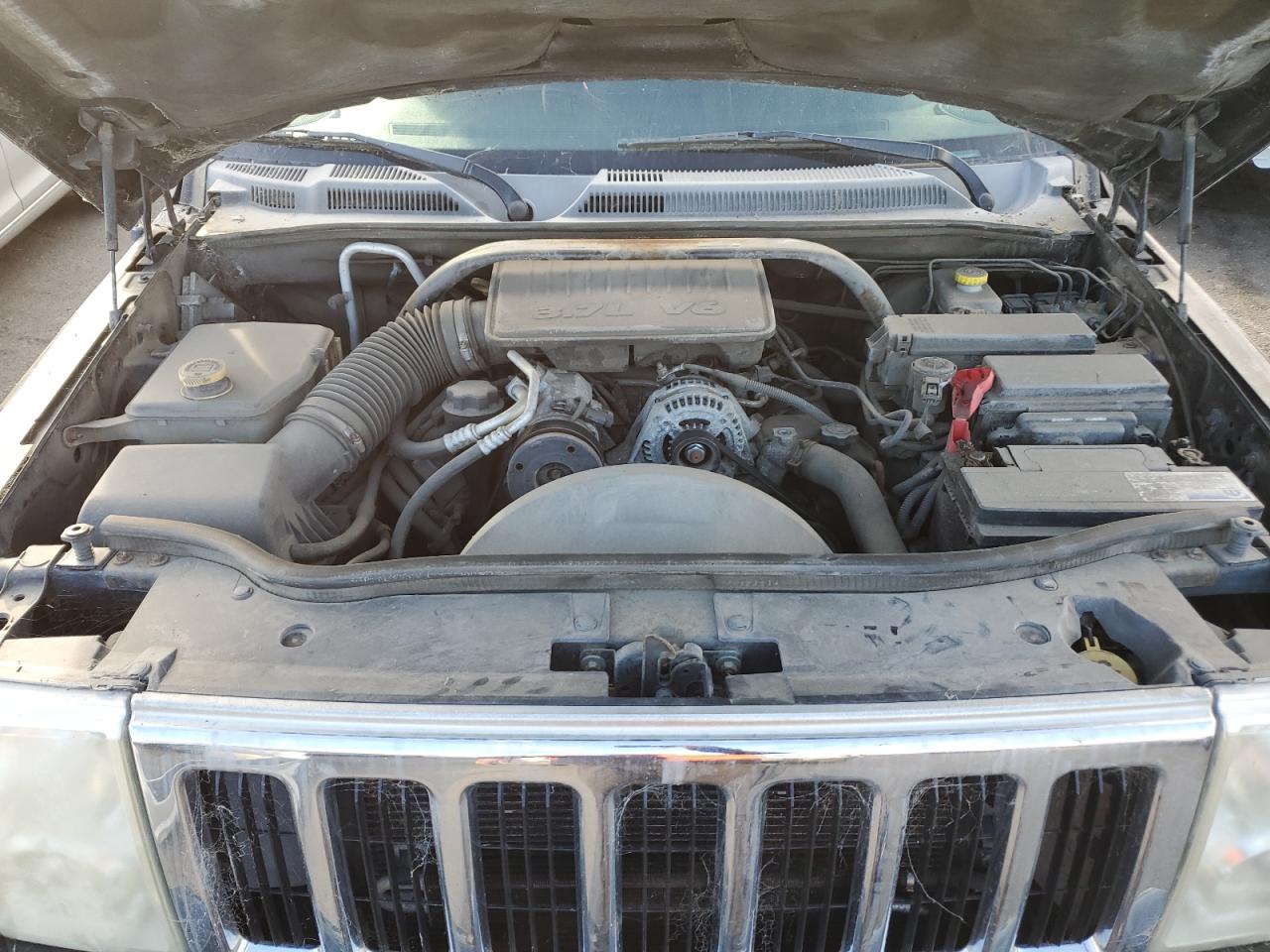 2007 Jeep Commander - Image 11