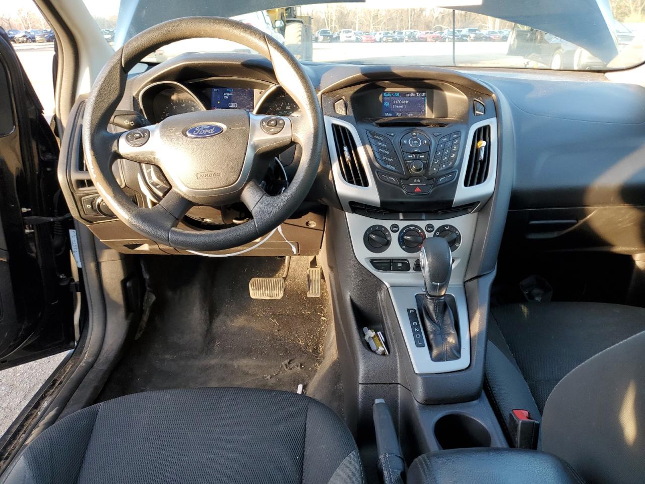 1FADP3F27EL157558 2014 Ford Focus Se