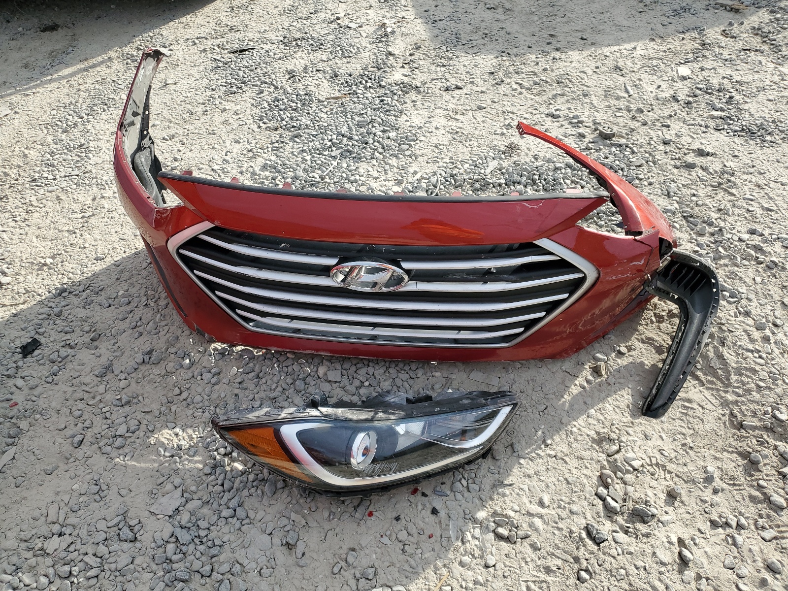 5NPD74LFXJH394874 2018 Hyundai Elantra Se