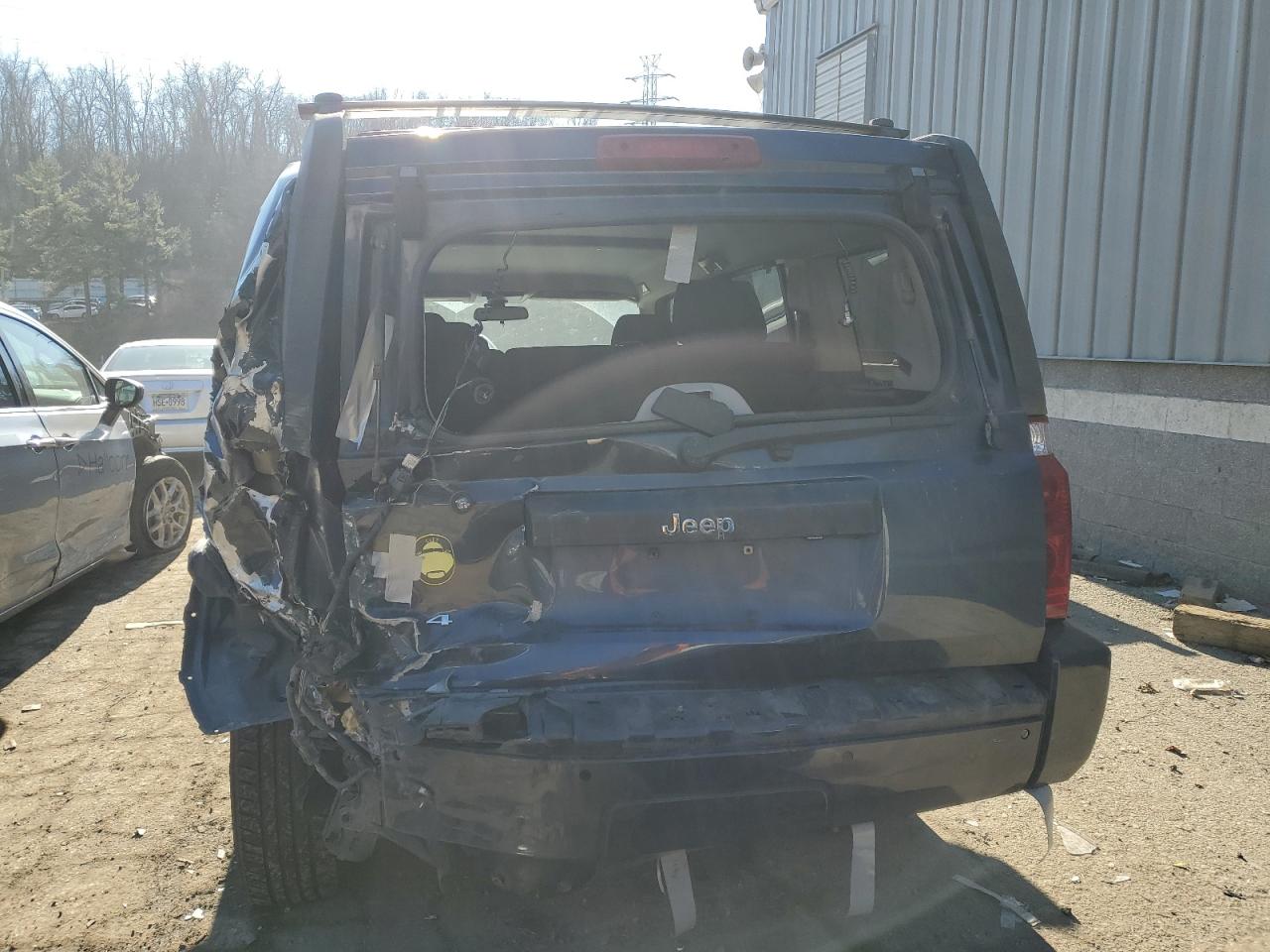 2010 Jeep Commander - Image 6