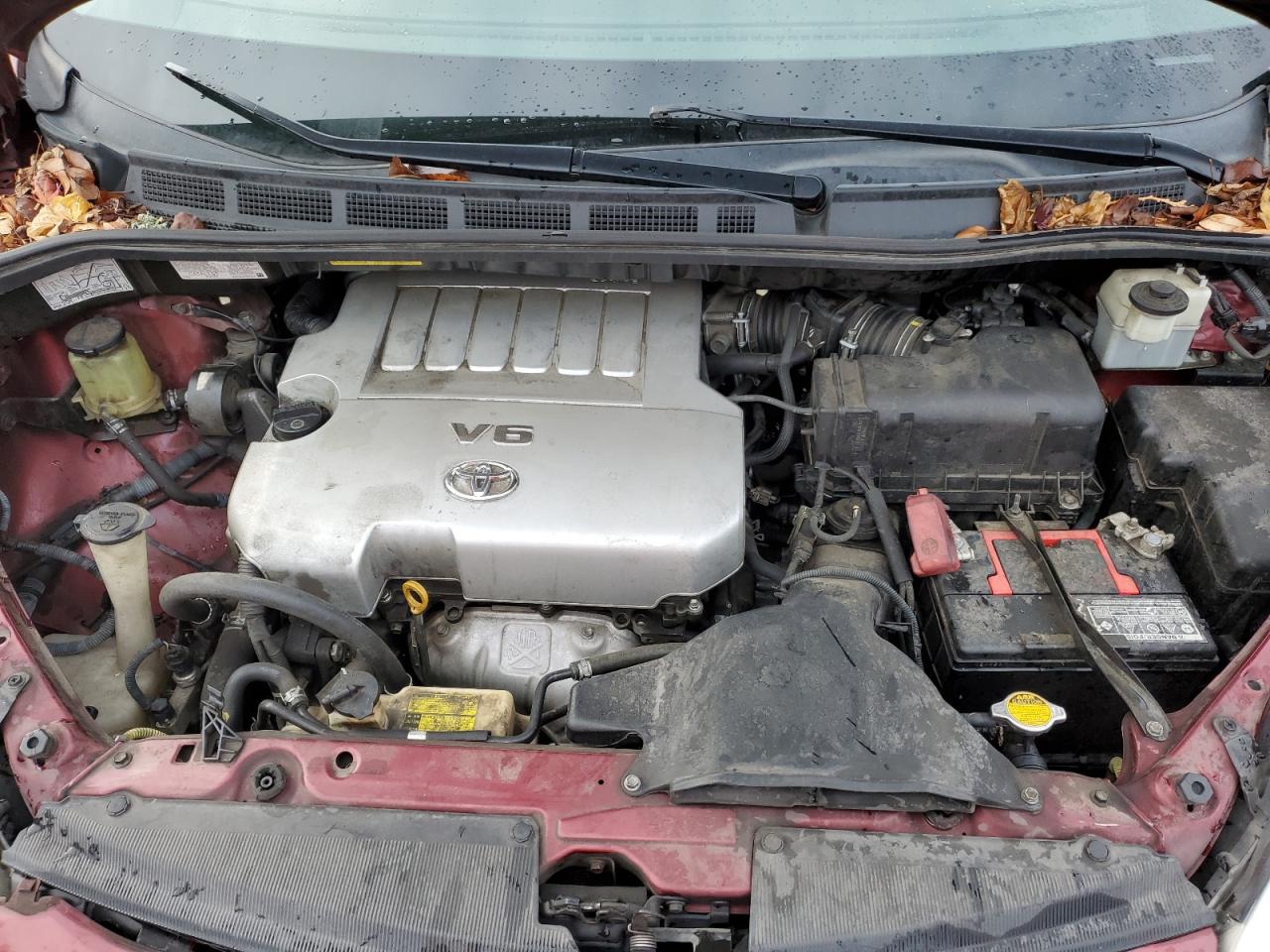2009 Toyota Sienna - Image 11
