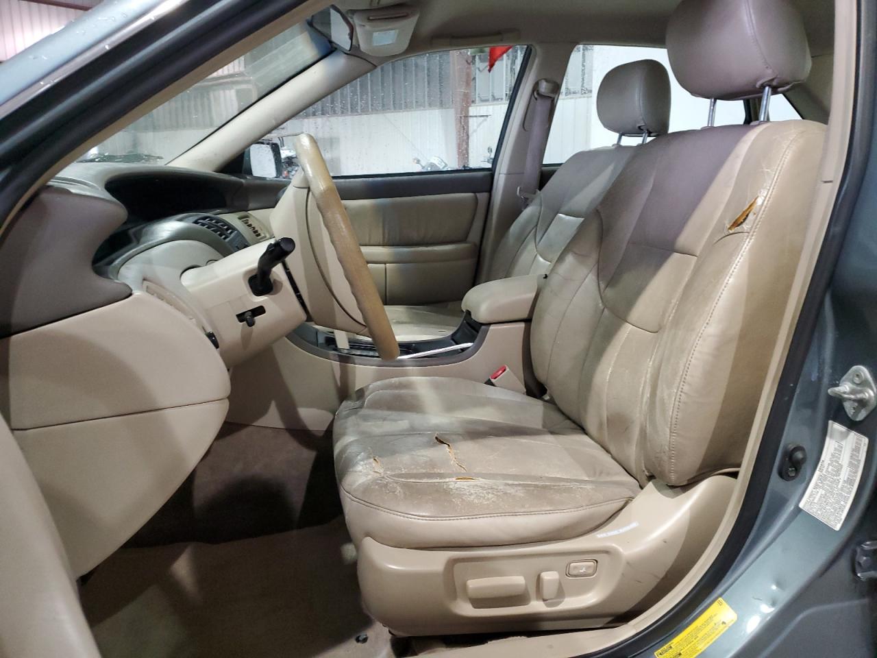 2000 Toyota Avalon Xl VIN: 4T1BF28B9YU049514 Lot: 81416603