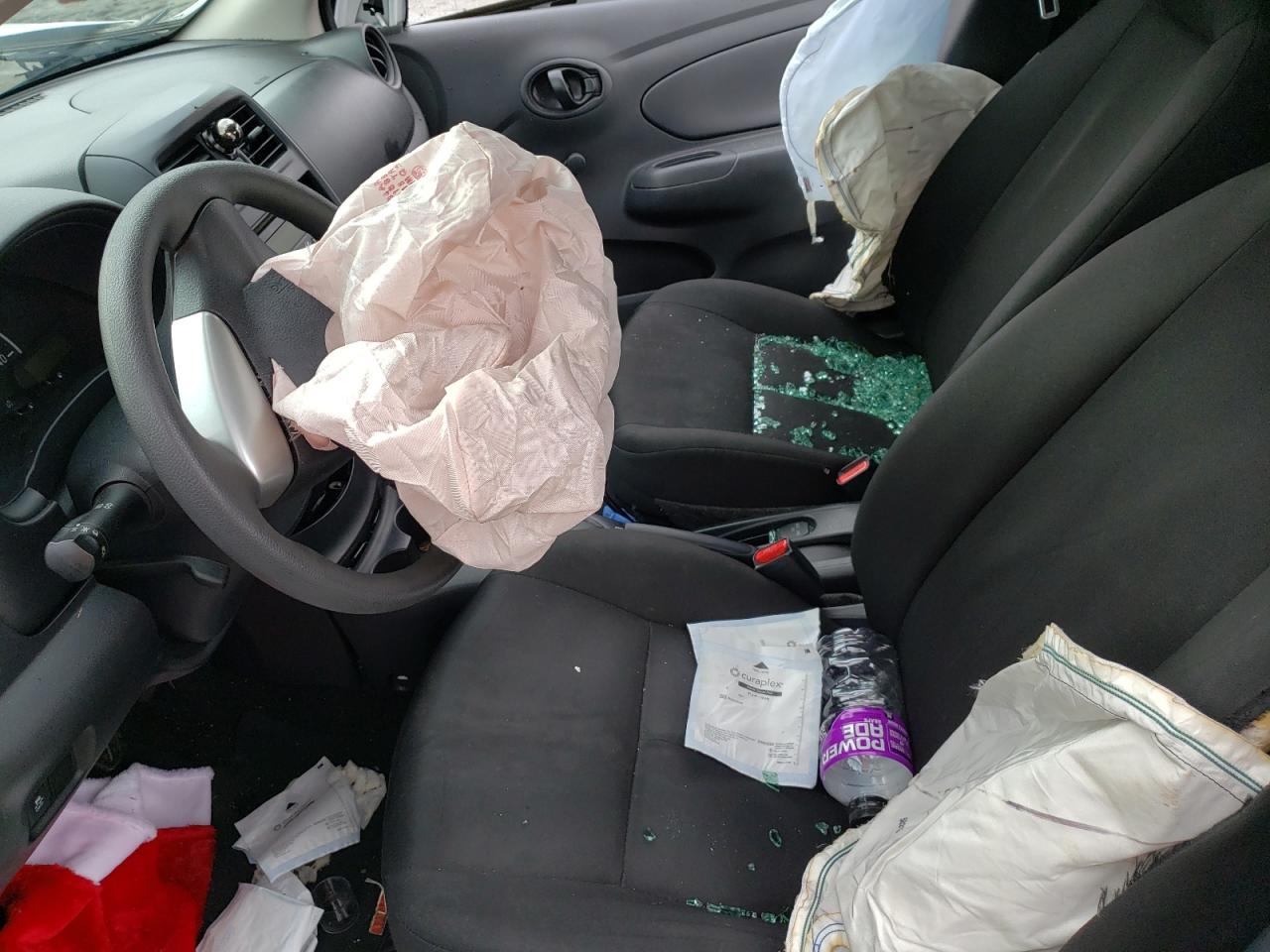 2016 Nissan Versa S VIN: 3N1CN7AP3GL835755 Lot: 82452853