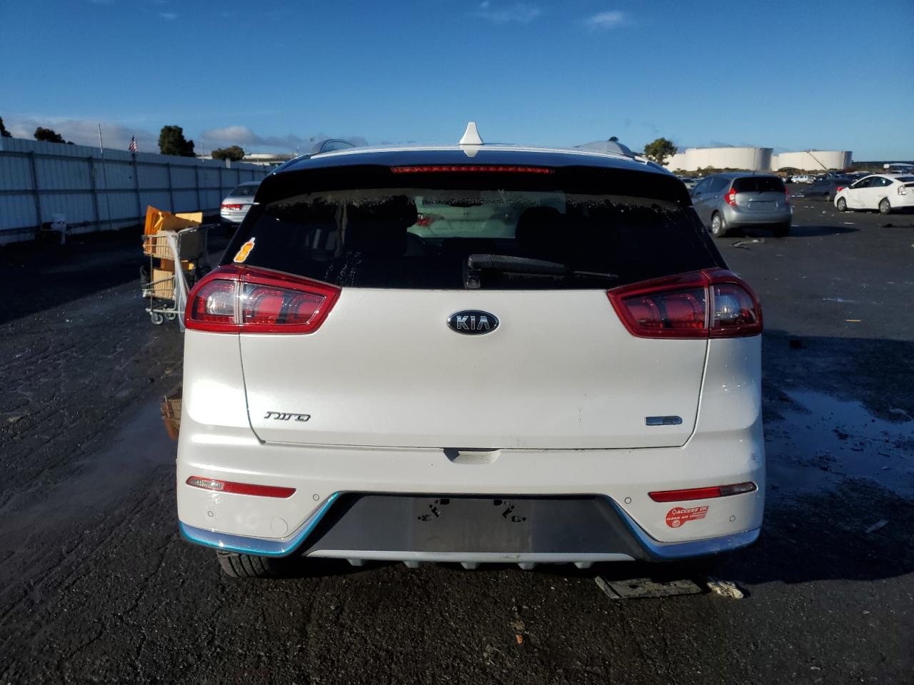 KNDCC3LD9J5188350 2018 Kia Niro Ex Premium