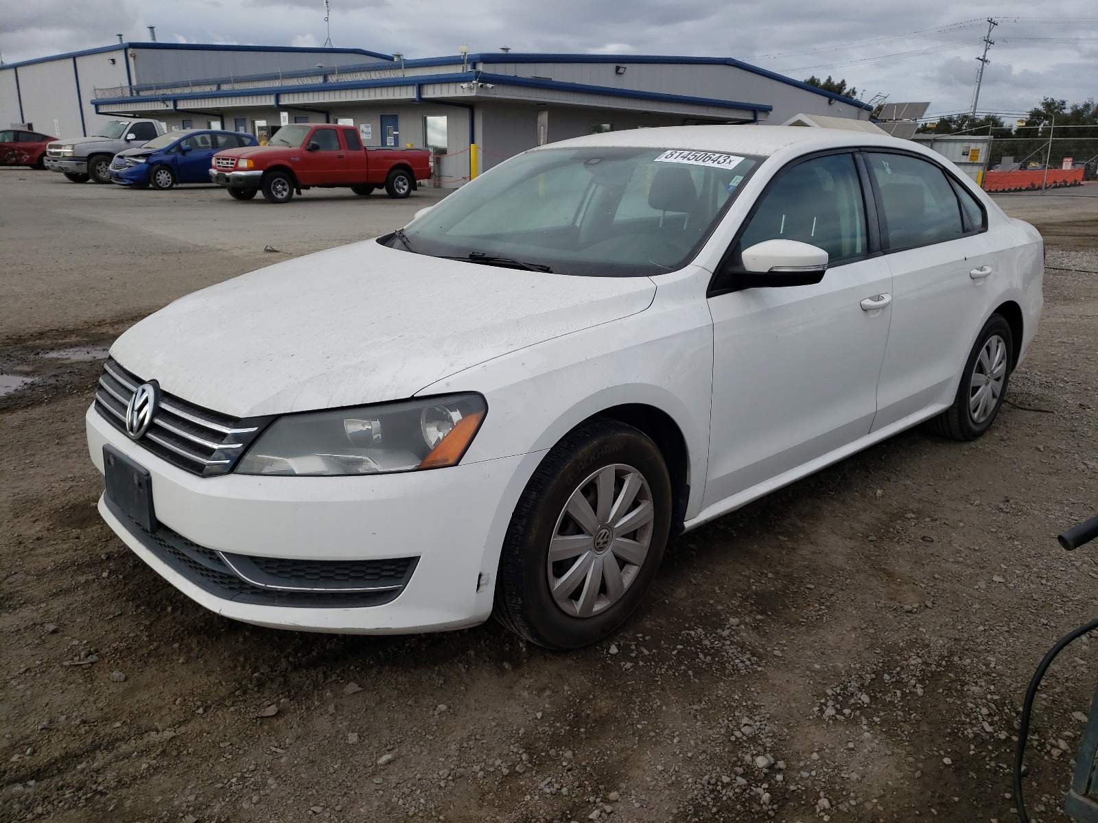 2013 Volkswagen Passat S vin: 1VWAP7A31DC075289