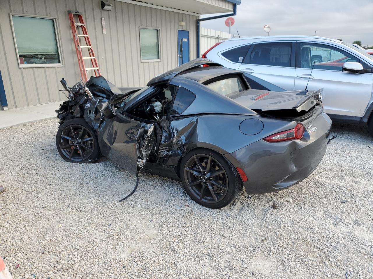 JM1NDAL76J0205218 2018 MAZDA MX-5 - Image 2