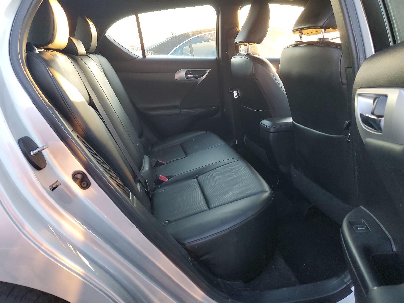 JTHKD5BH1C2103819 2012 Lexus Ct 200