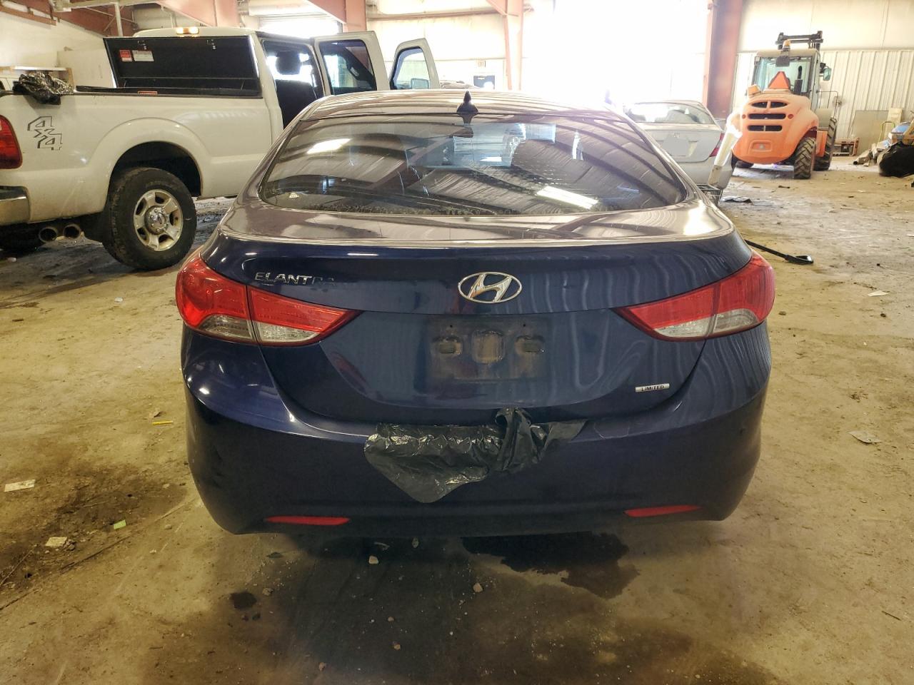 5NPDH4AE3BH000334 2011 Hyundai Elantra Gls