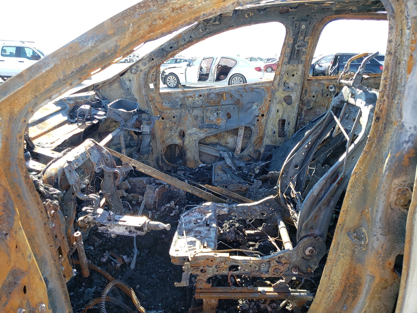 2FMPK3K80HBC35100 2017 Ford Edge Titanium