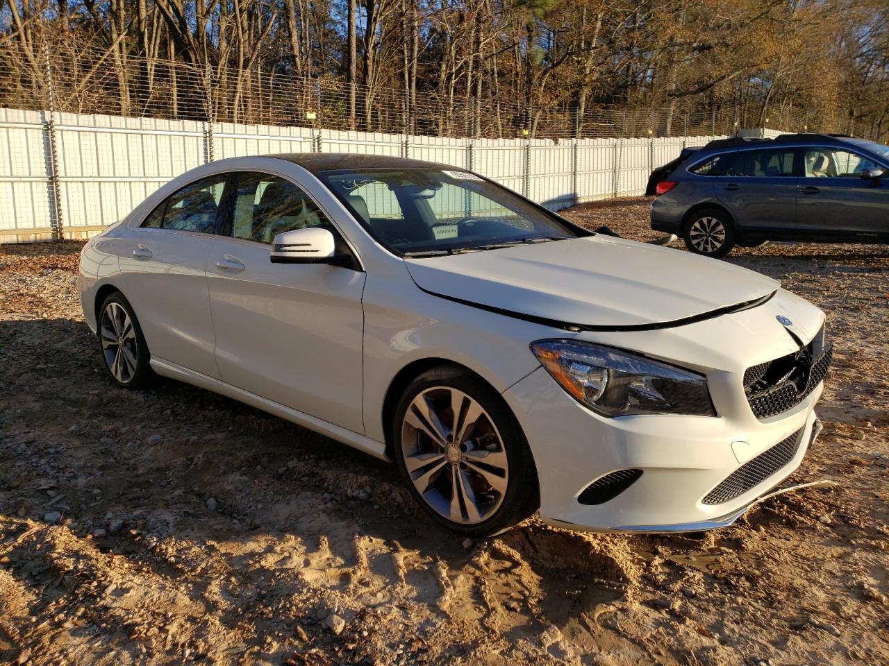 2017 Mercedes-Benz CLA-klasse - Image 4