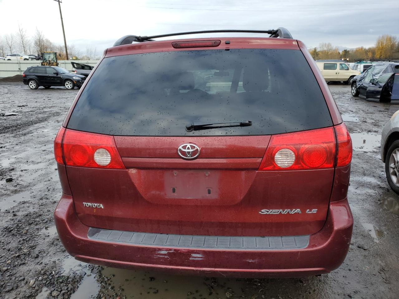 2009 Toyota Sienna - Image 6