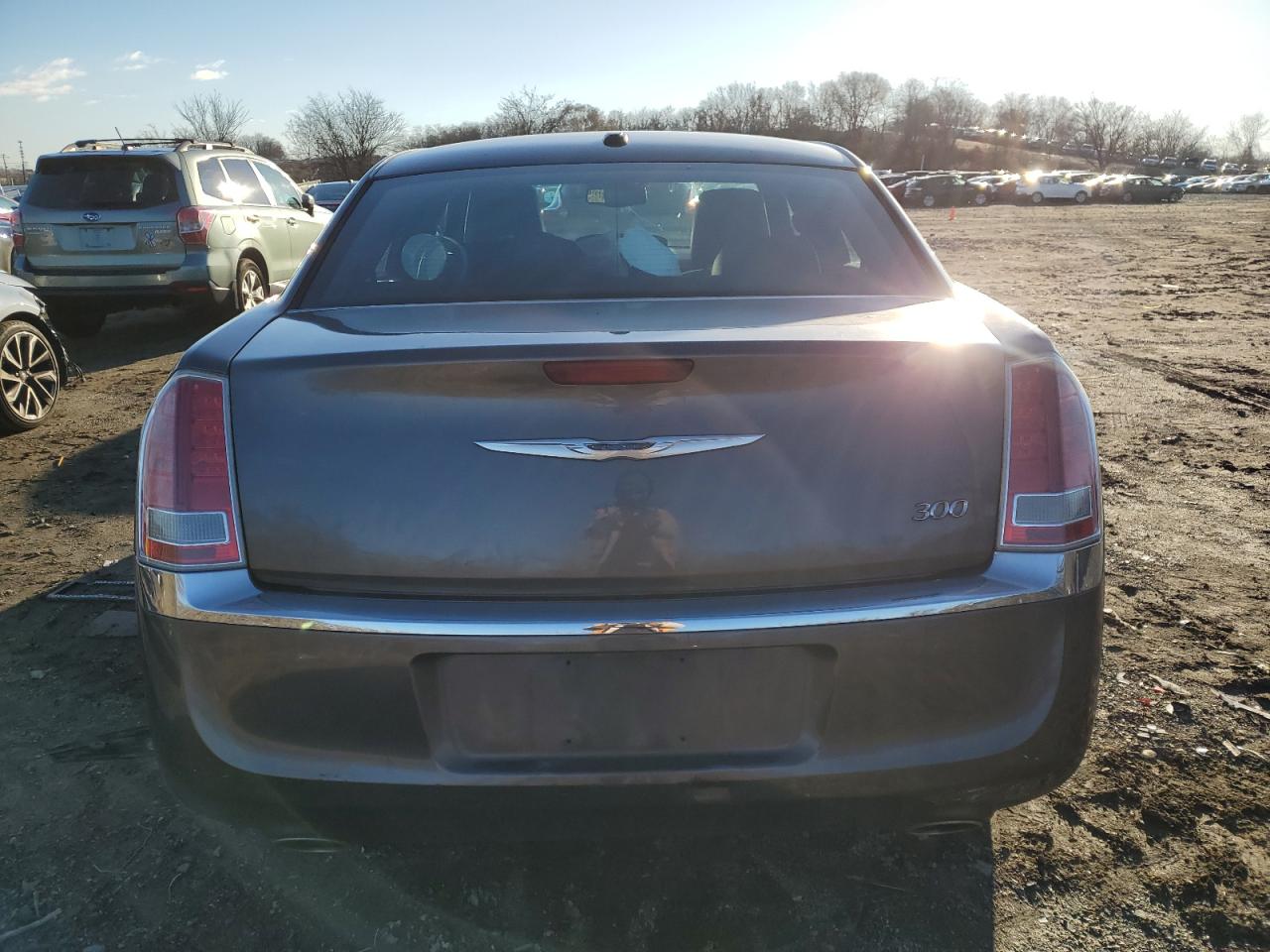 2014 Chrysler 300 VIN: 2C3CCAAG8EH263303 Lot: 81132863